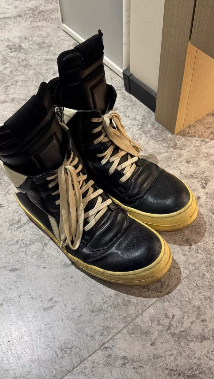 перевернутый треугольник rickowens, размер 41, оранжевый, самоклеящийся, оригинальная коробка все еще на месте, пшеница приклеена