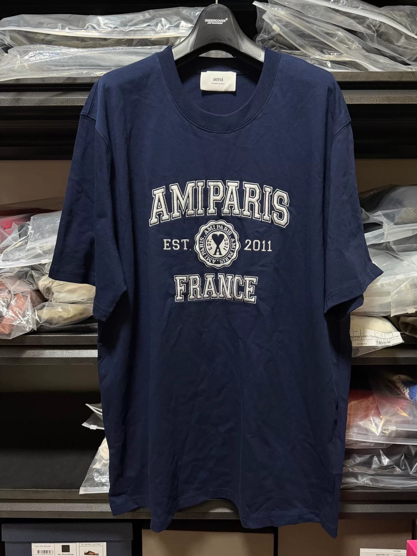 Ami paris Темно-синий с коротким рукавом