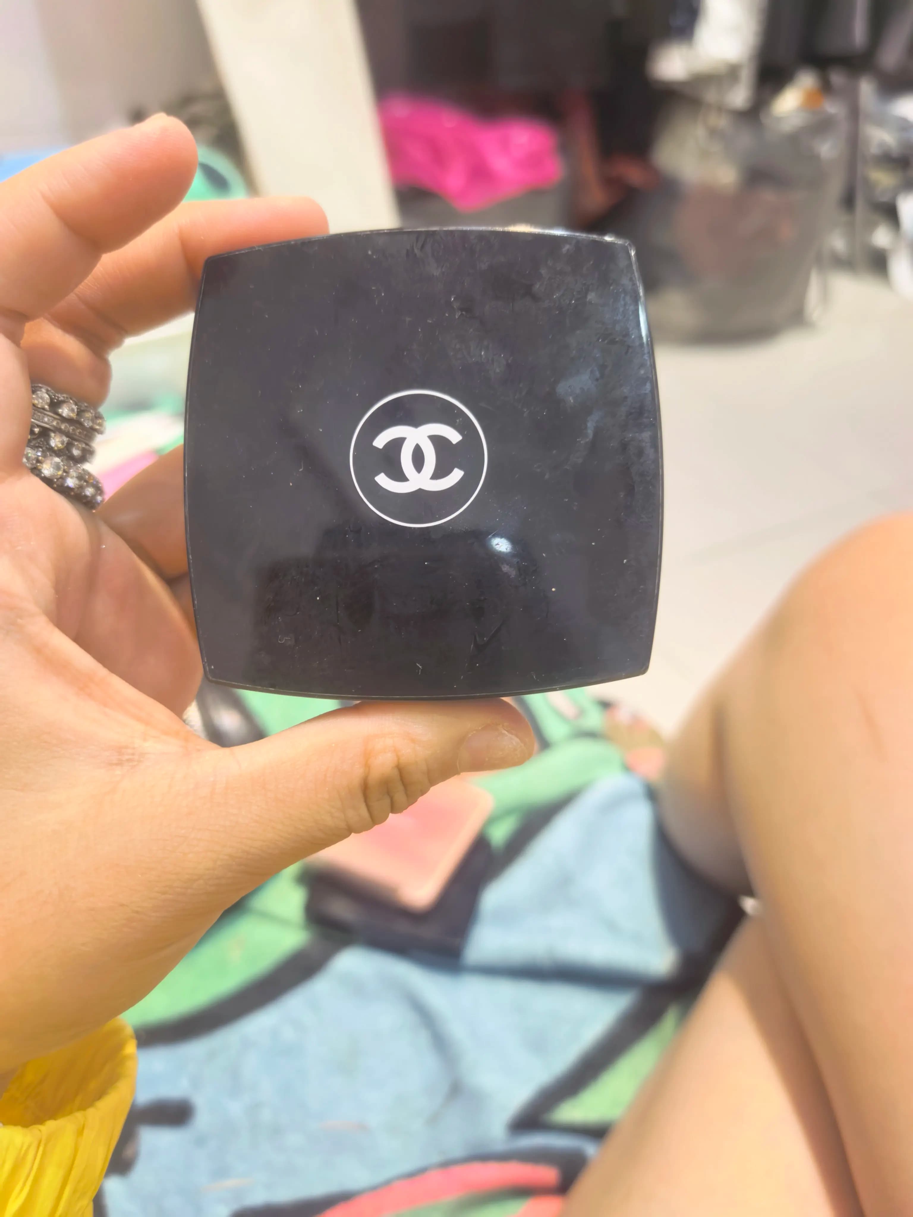 Глянцевый блеск Chanel LUMIERE L' OCEAN 9401