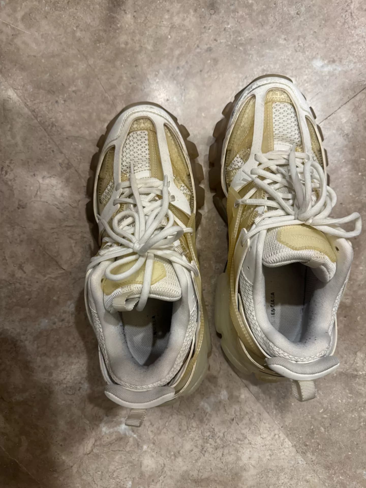 Трек Balenciaga 1.0