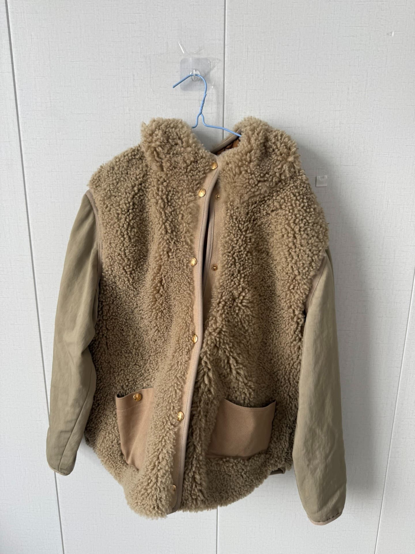 LV FW22 - отличный цвет, 40 ярдов