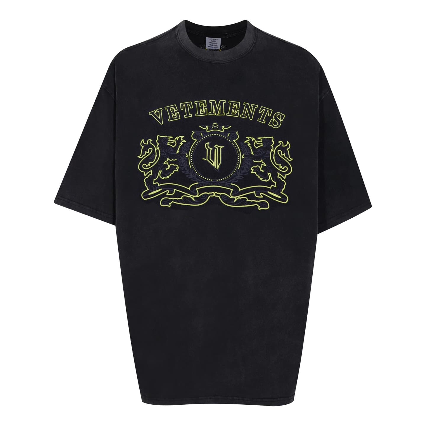 VETEMENTS с короткими рукавами, выстиранными и изношенными