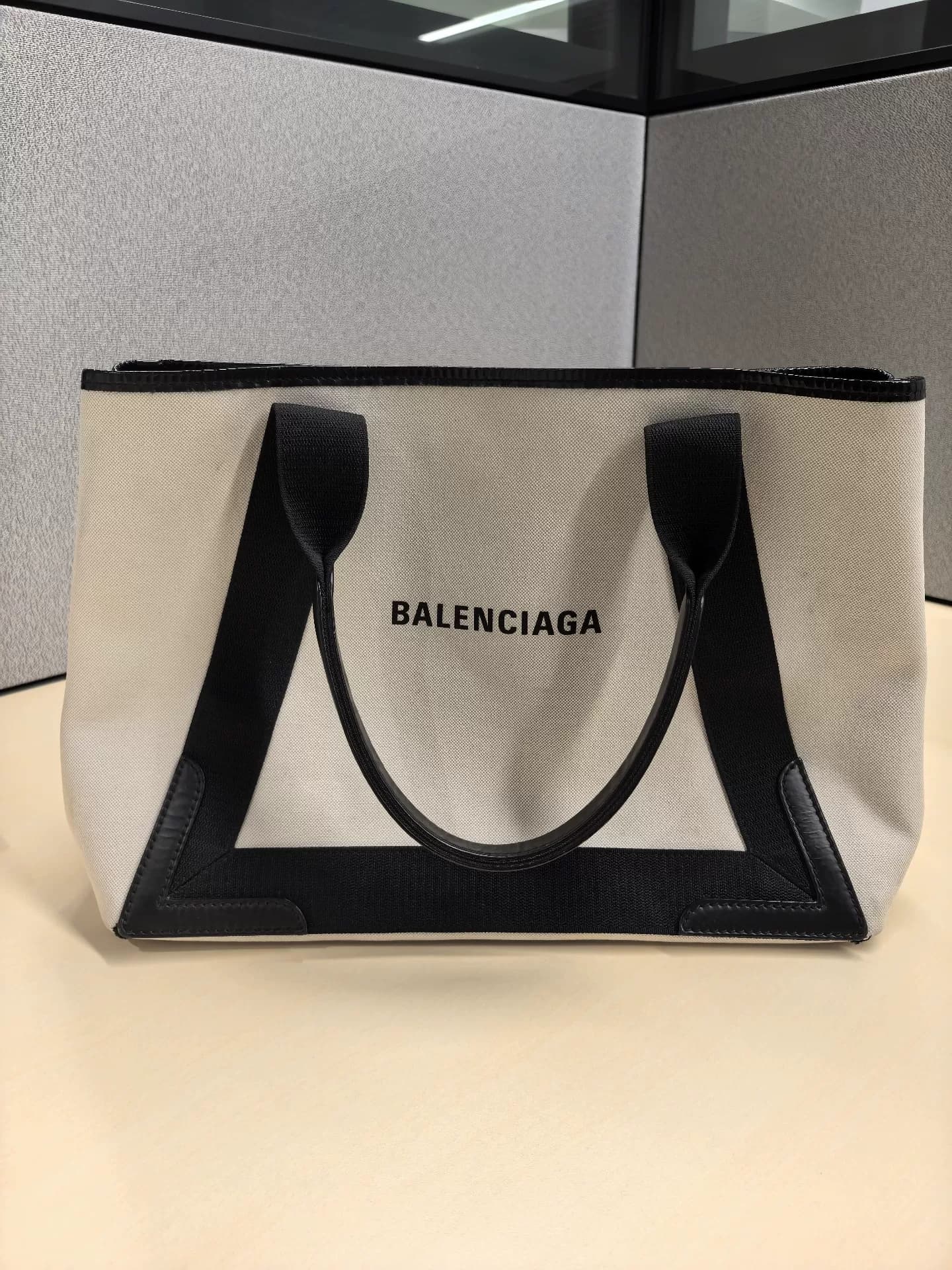 Холщовая сумка-тоут Balenciaga темно-синего цвета Cabas
