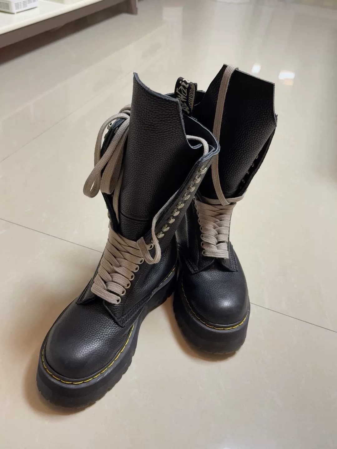 РИК ОУЭНС × доктор.Кобрендовые ботинки Martens Martin, черные