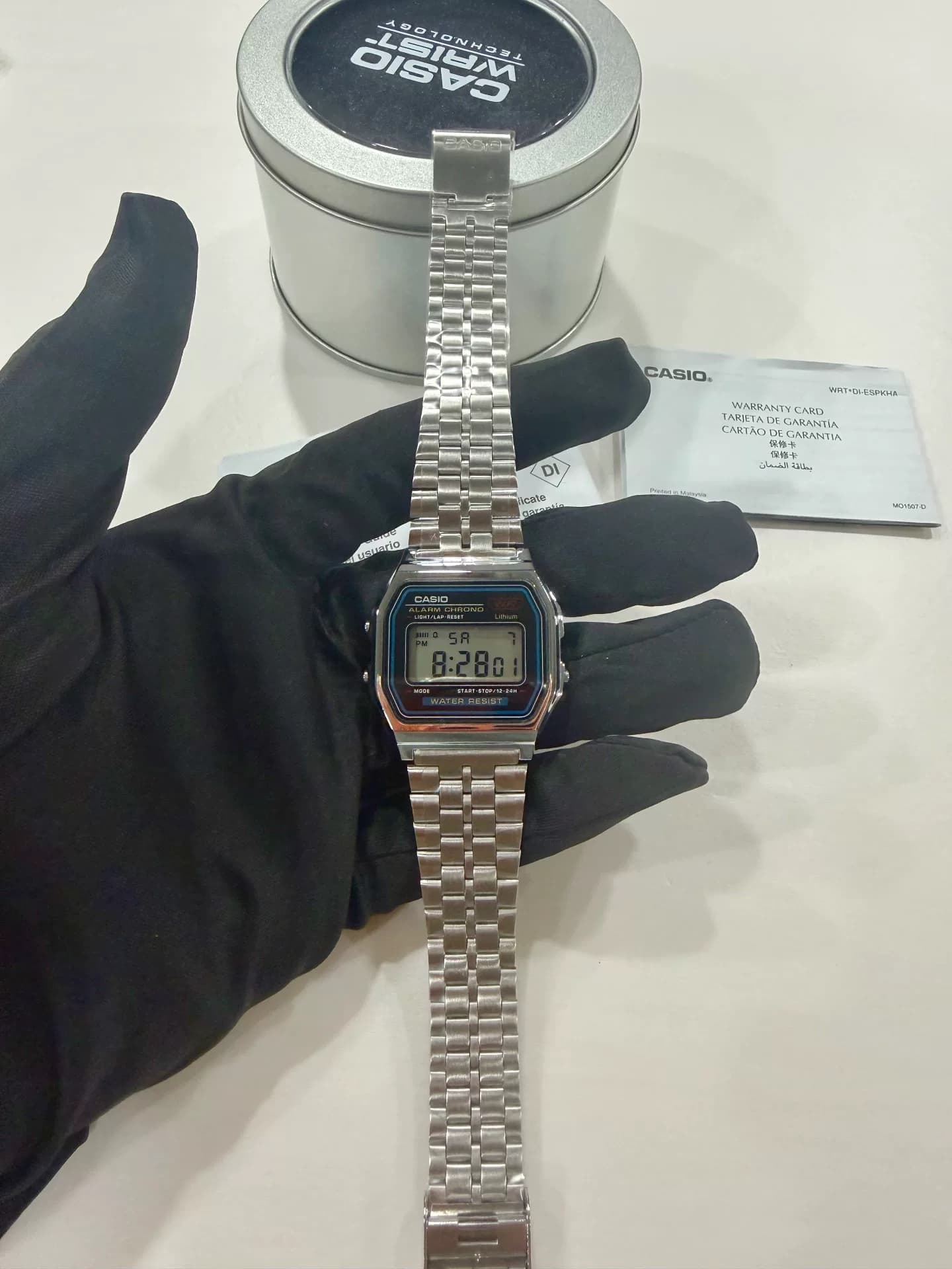 совершенно новый!Casio CASIO A159WA-N1DF классический маленький квадратный электрический