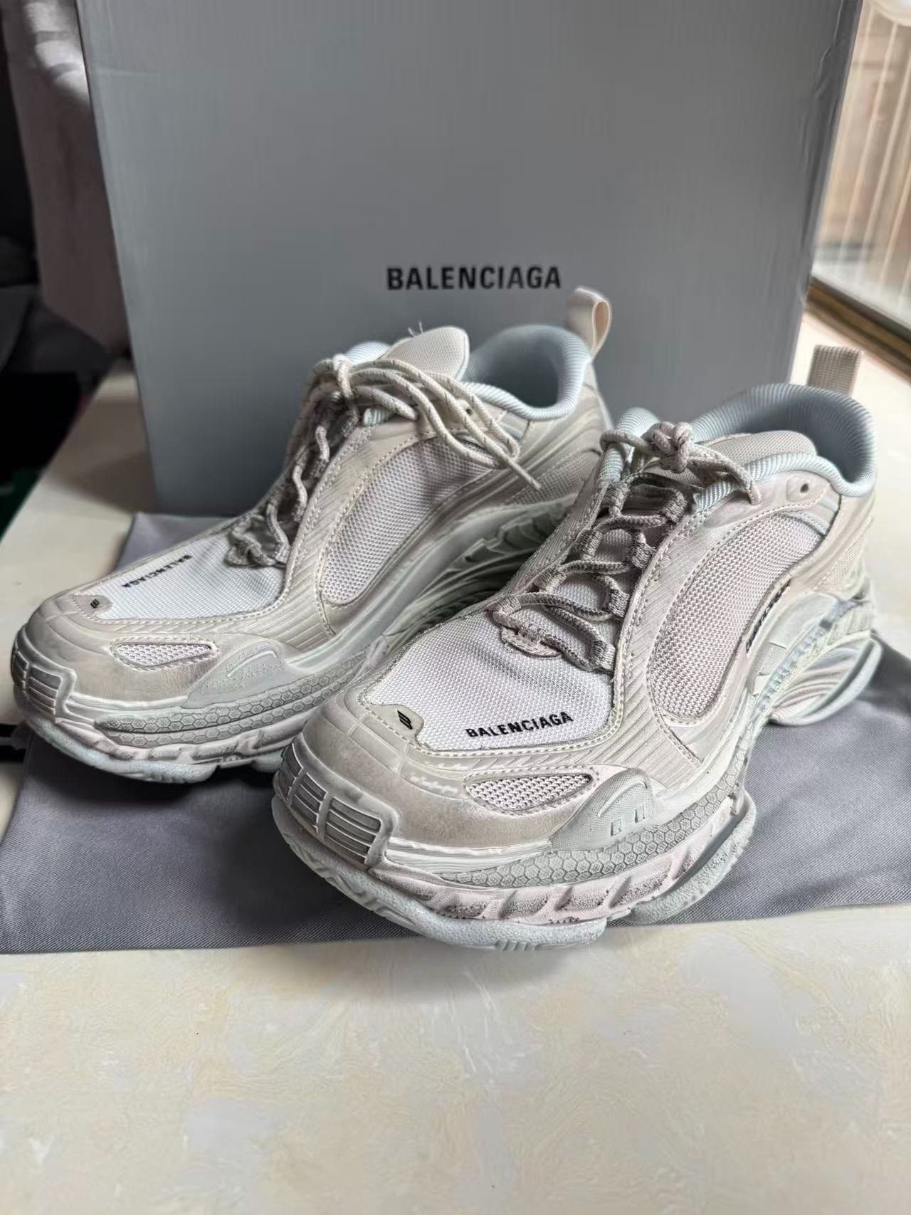 Balenciaga Balenciaga Triple S.