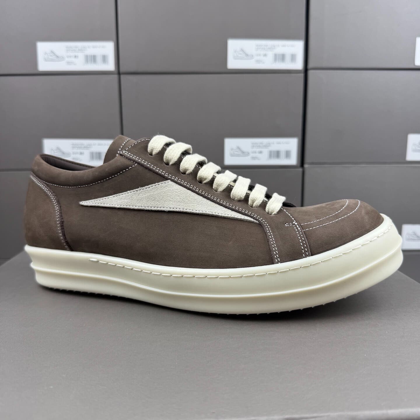 Низкие кроссовки RICK OWENS из вощеной коричневой кожи, натуральные