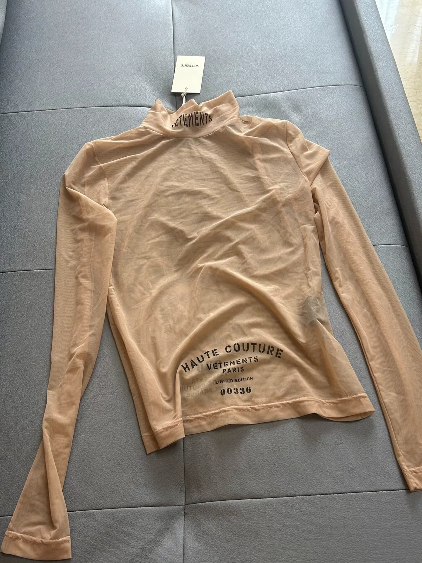 Единственное новое сетчатое пальто из кожи лимитированной серии Vetements размера S во всей сети