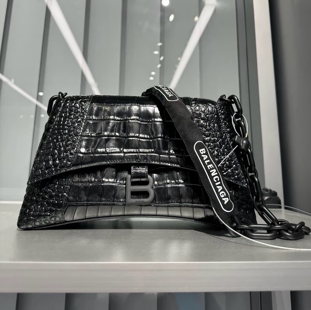 Balenciaga Balenciaga Downtown черное платье с тиснением по диагонали на одно плечо