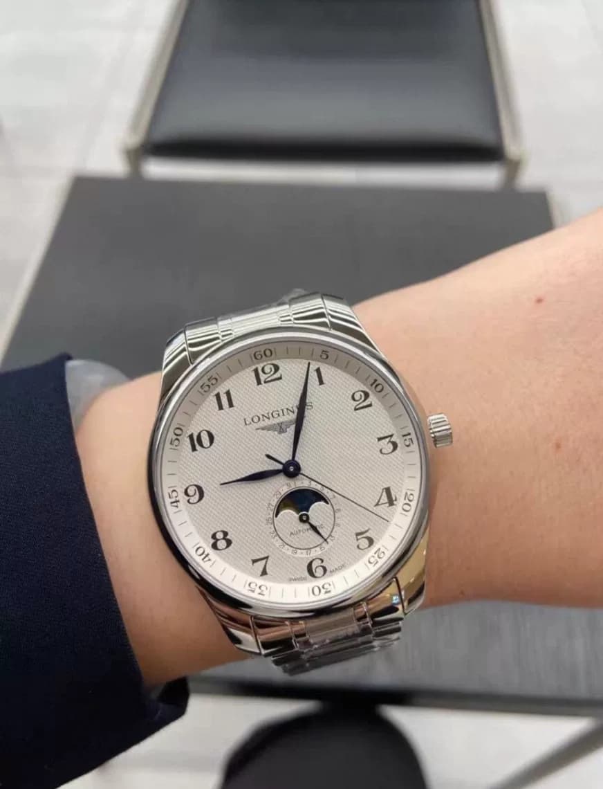 Механические часы Longines Master Qin 2024 года выпуска с большим циферблатом 42 мм!полный комплект на 24 года,