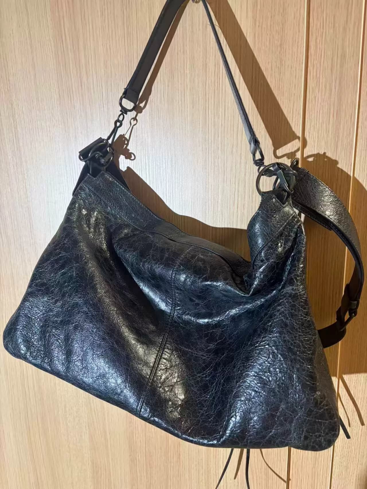 Черная мотоциклетная сумка Balenciaga Le City Moto,