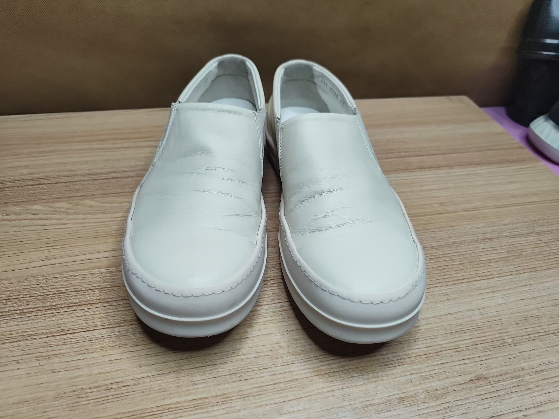 Кроссовки из воловьей кожи rickowens roe 42-го размера