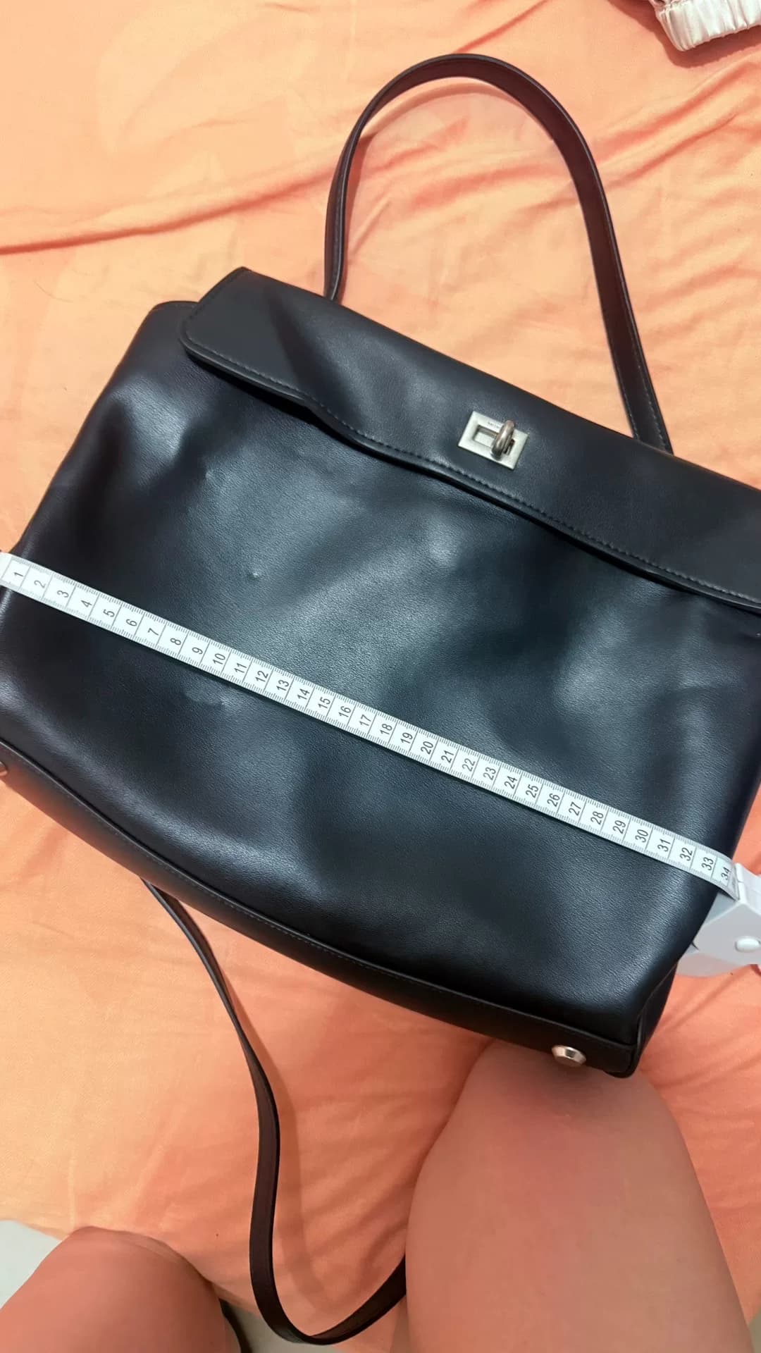Черная большая сумка Balenciaga