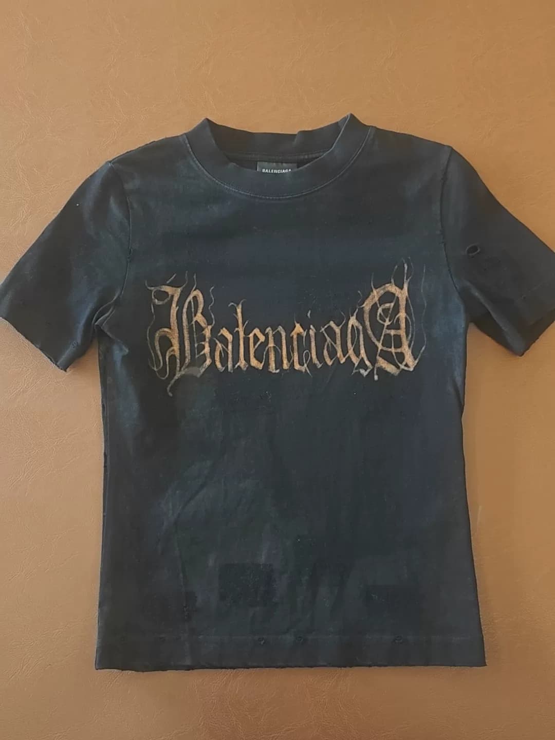 Короткий рукав от Balenciaga
