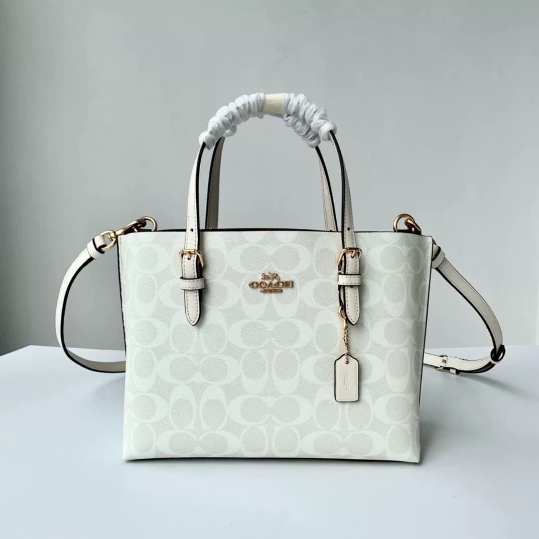 Совершенно новая сумка-тоут Coach Coach Mollie 25, белая как лед, для классической пресбиопии