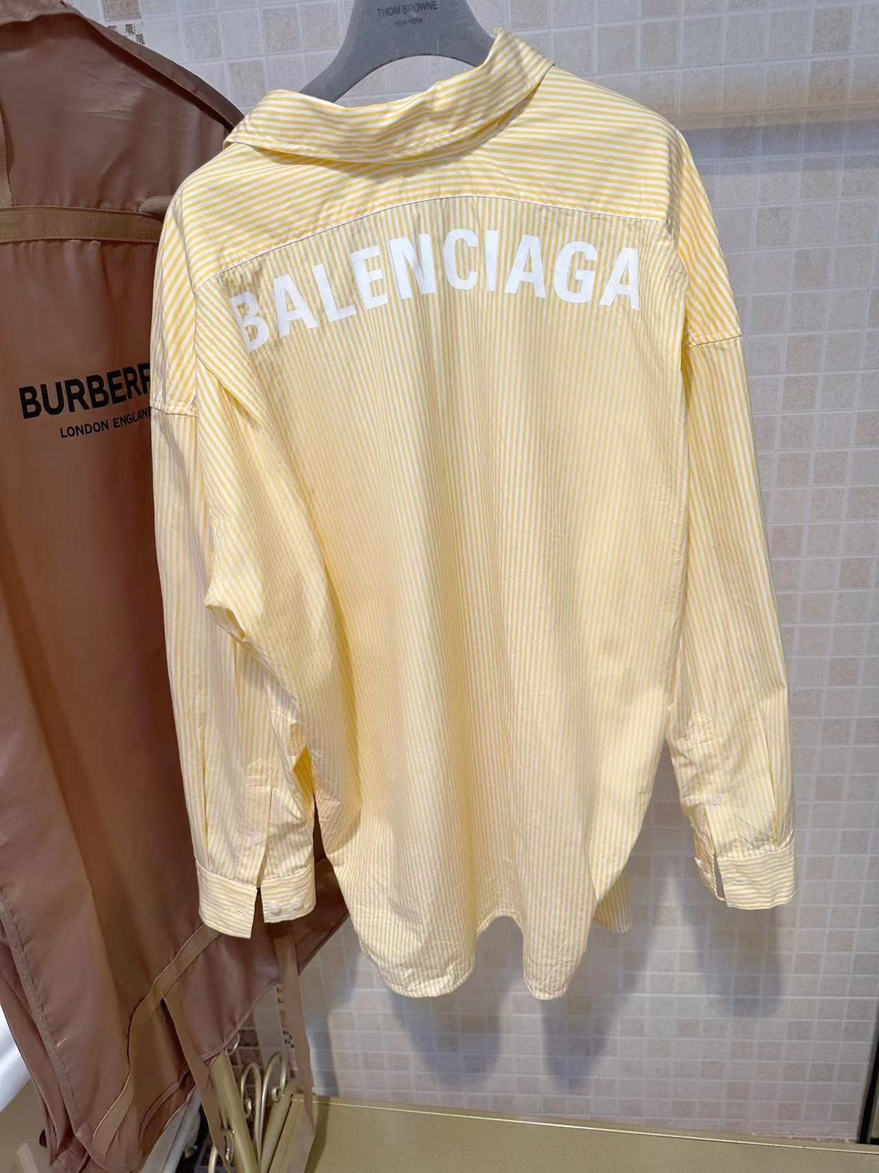 Рубашка от Balenciaga