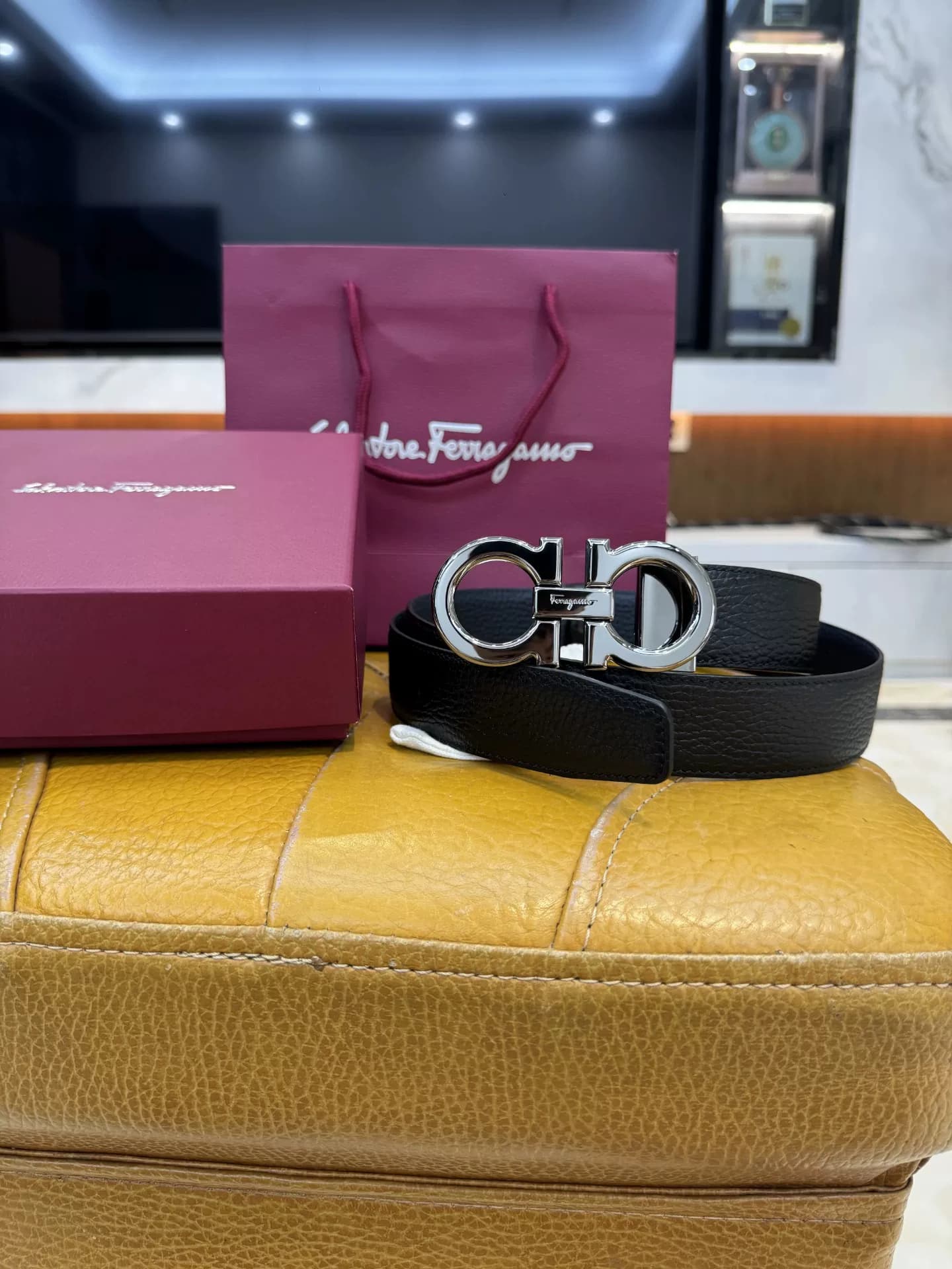 Мужской ремень Ferragamo, кожаный мужской ремень, простой в использовании, абсолютно новый, без царапин, без гарантии