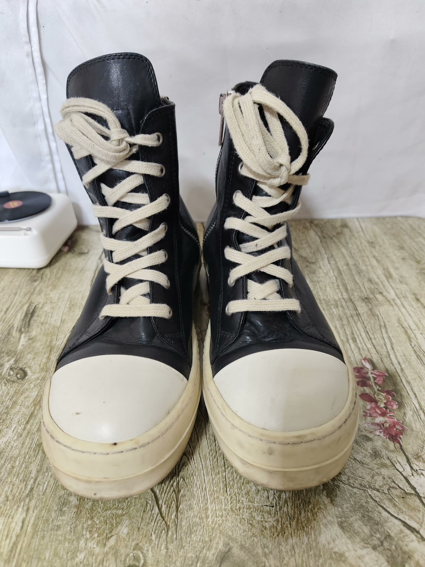 Высокий кожаный топ от Rick Owens, размер 42