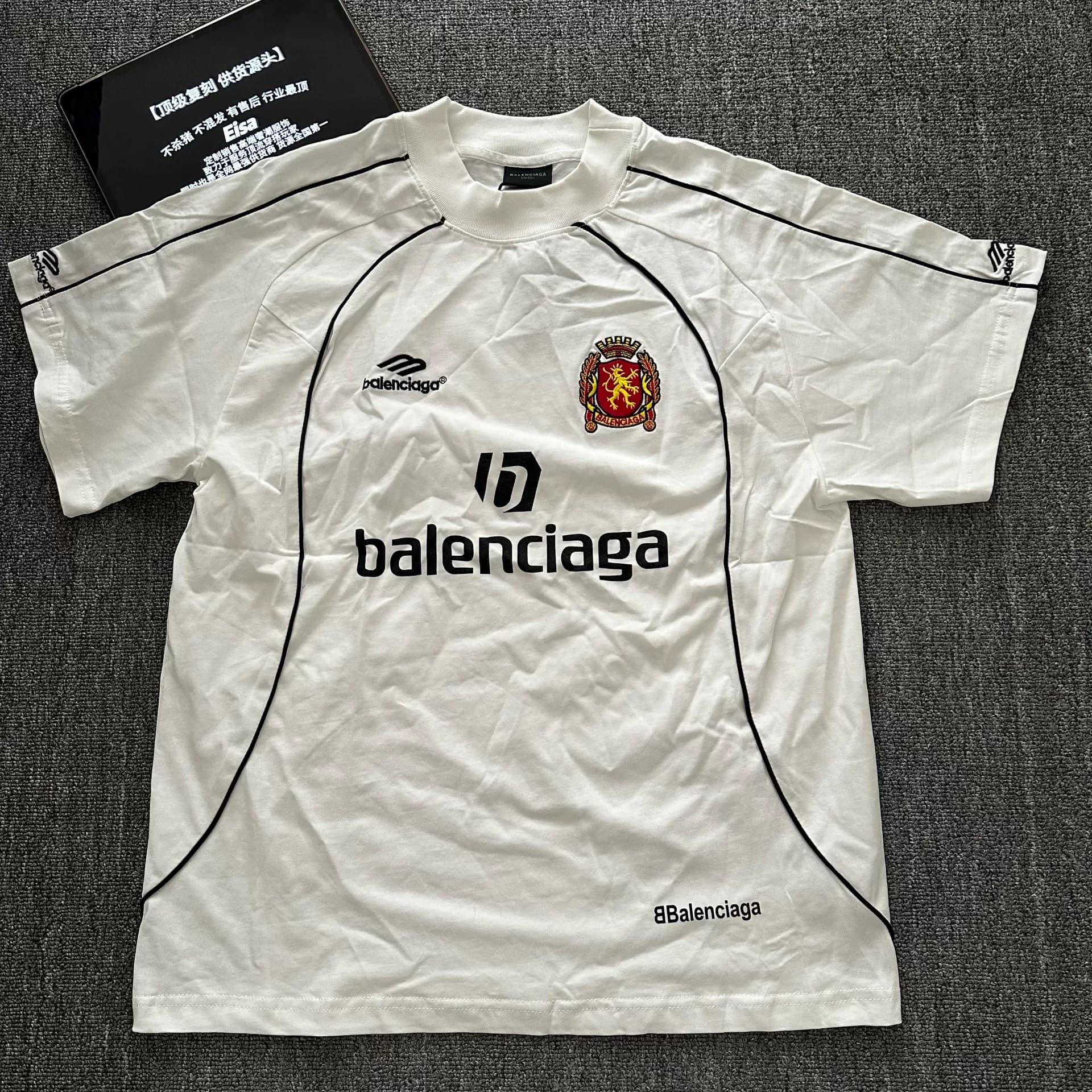 Независимые исследования и разработки трикотажа с коротким рукавом Bajia stitching jersey