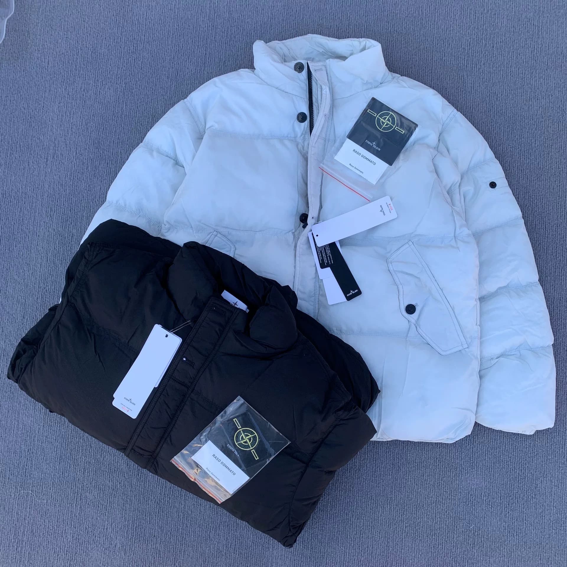 STONEISLAND/Хлопчатобумажная куртка средней длины на молнии с воротником-стойкой Stone Island/Каменный остров