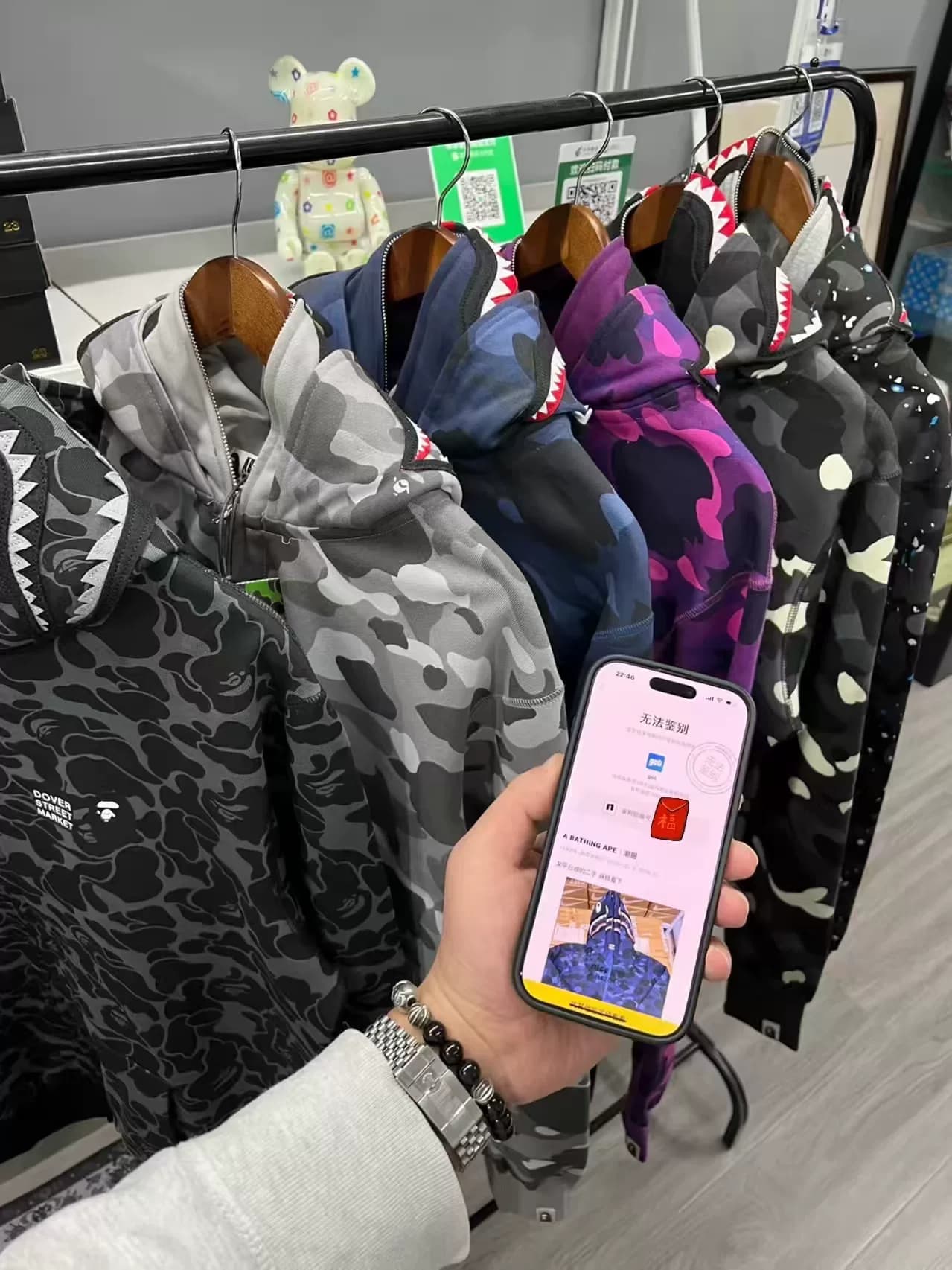 Куртка Bape Shark Jacket High Version Spot】 Куртка BAPE Miami классического цвета Shark Jacket