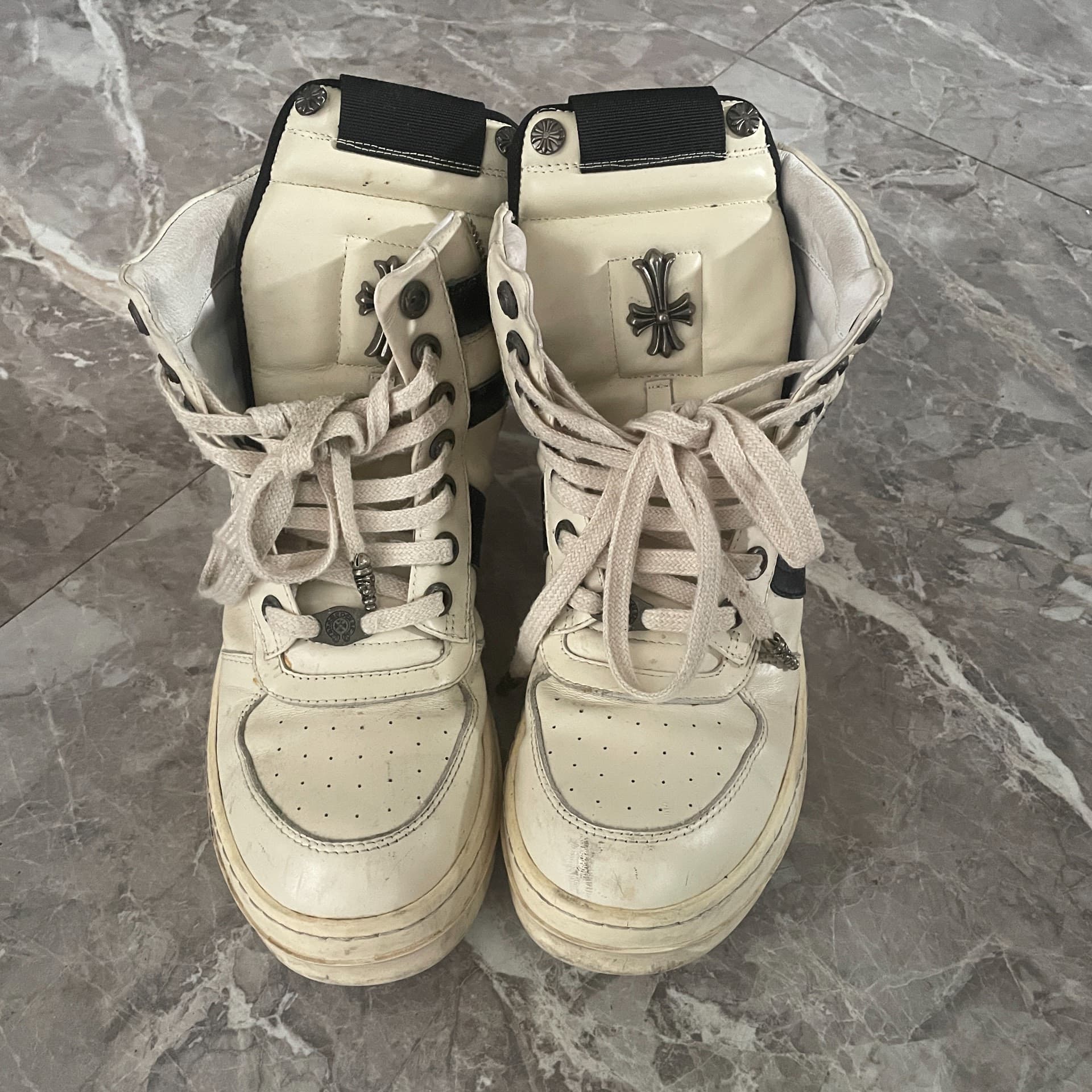 Индивидуальные модели Croxin от Rick Owens с логотипом Croxin classic, выполненные по индивидуальному заказу, еще более уникальны