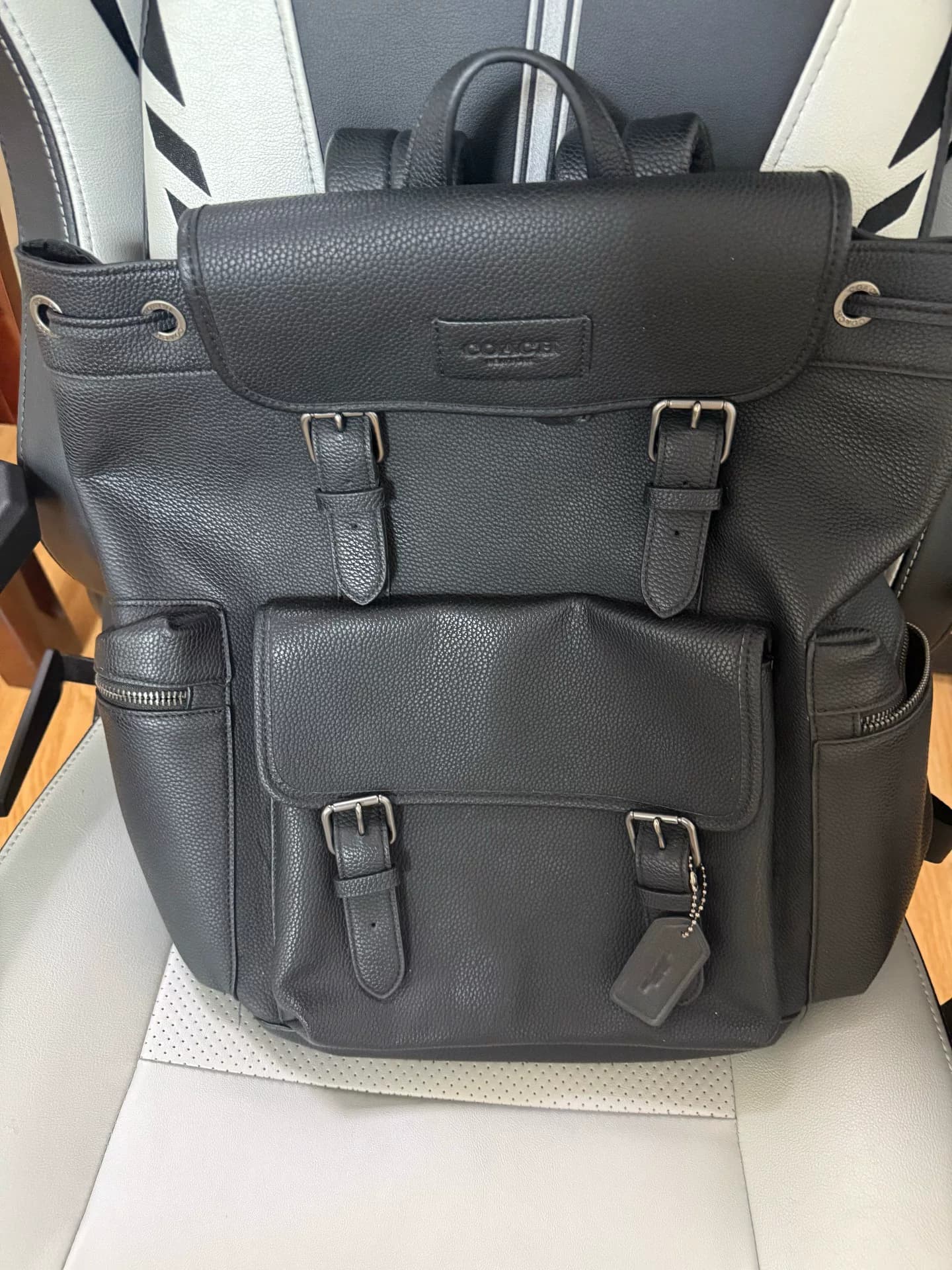 базовый рюкзак coach