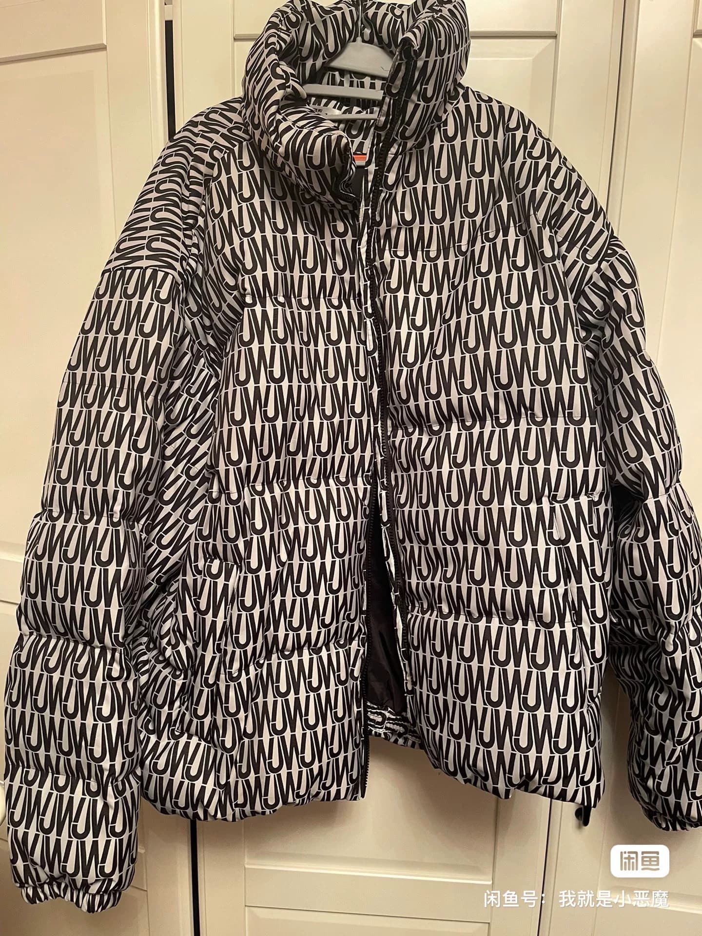 Китайский кобрендинг Li Ning Jason Wu под брендом 3xl, те, кому нравится бесплатная версия ОС, могут