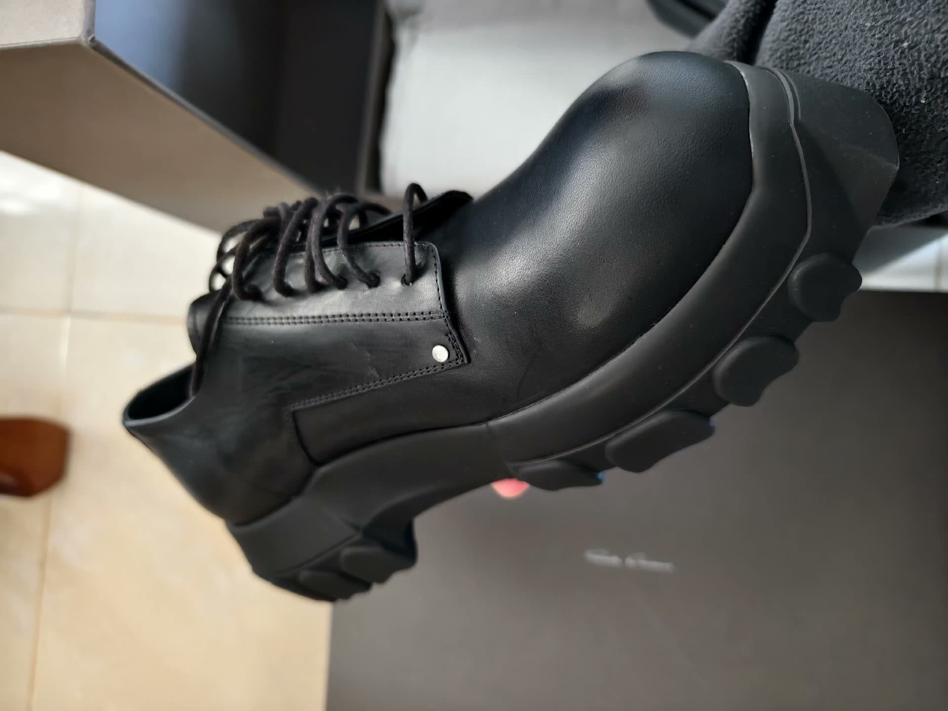 Кожаные туфли-дерби Rick owens из кожи осьминога черного цвета 42-го размера