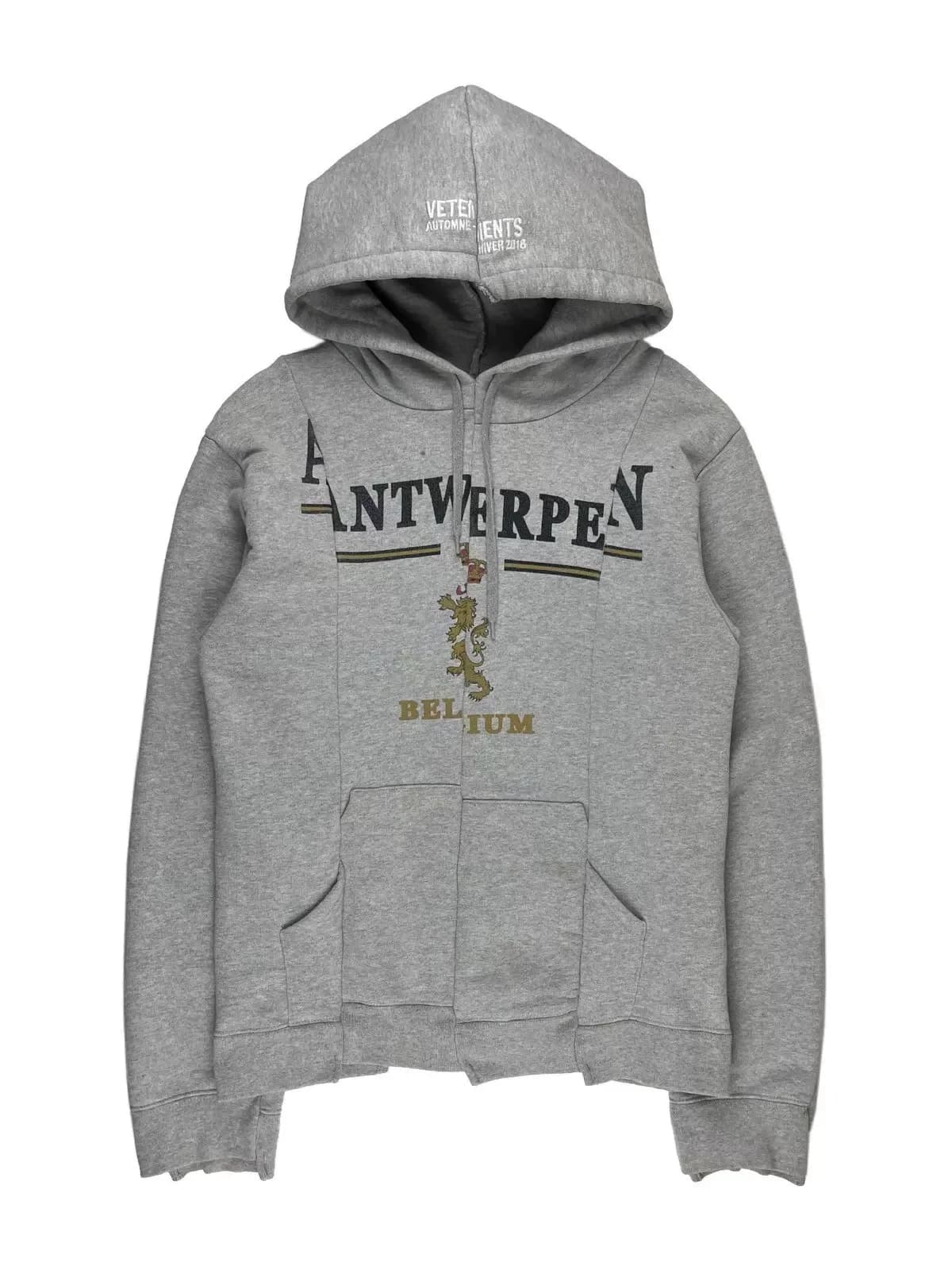 Vetements AW17 в Антверпене завершает работу