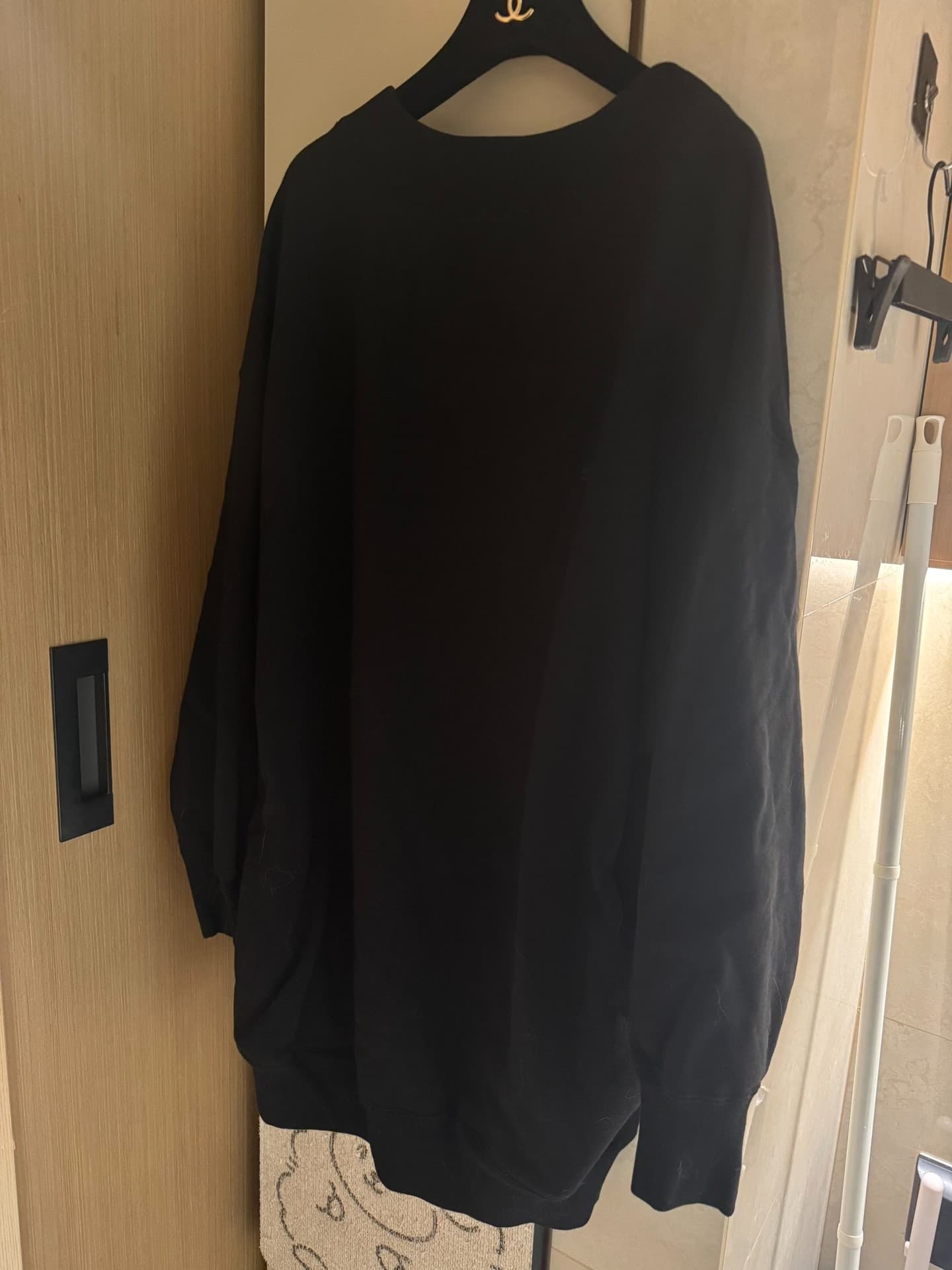 Свитер Balenciaga plus velvet (женская одежда) размера S, абсолютно новый, с биркой