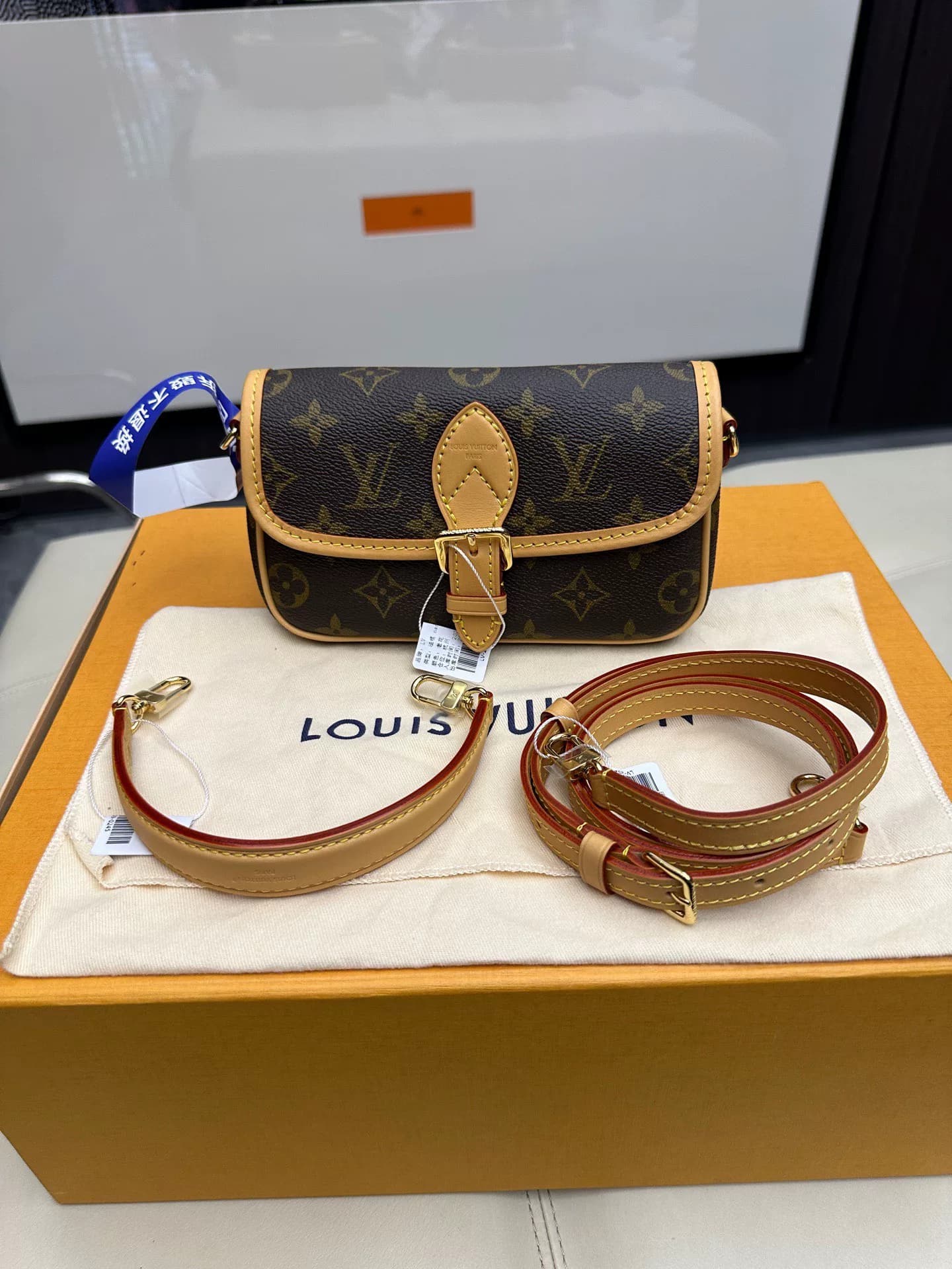 "Новый!Багет Lv Louis Vuitton классический старый цветок из нанос-сетки celebrity hot style small