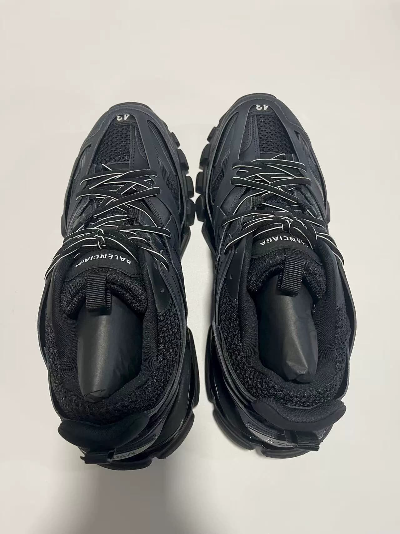 Совершенно новые черные кроссовки Balenciaga Track 1.0 daddy