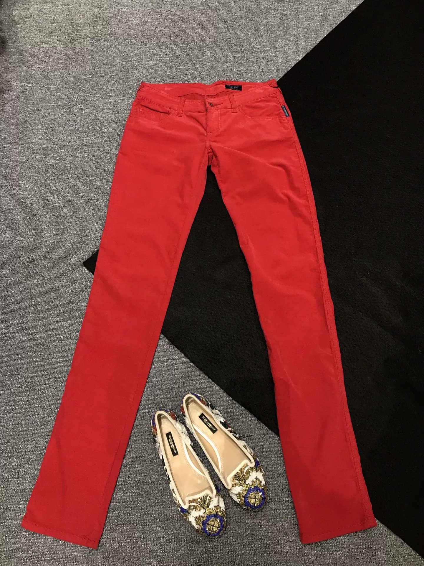 Женские прямые брюки из красного вельвета для ног Armani Armani Jeans