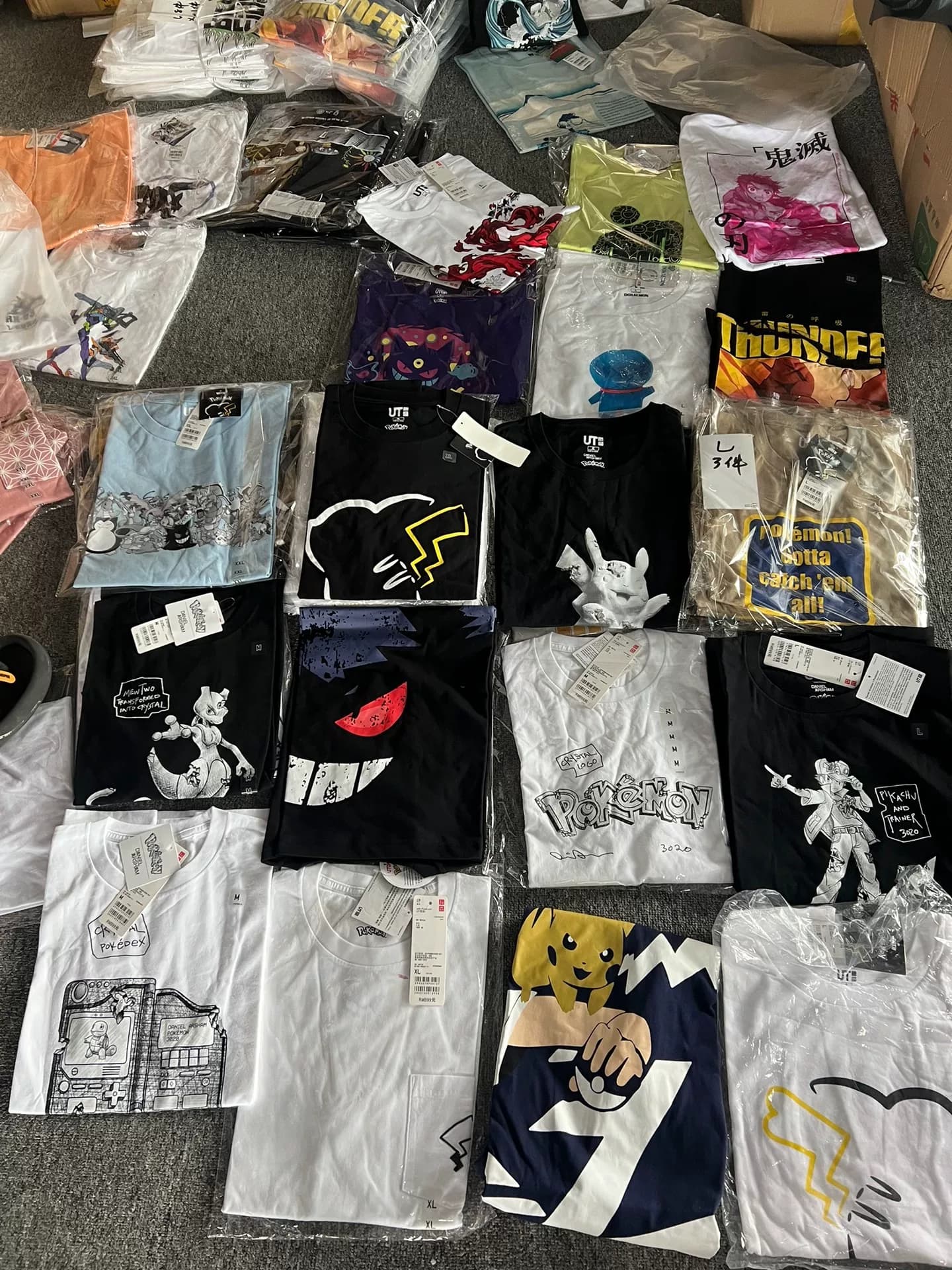 Кобрендовая футболка Uniqlo Pikachu большого размера xxl 3xl футболка большого размера в наличии