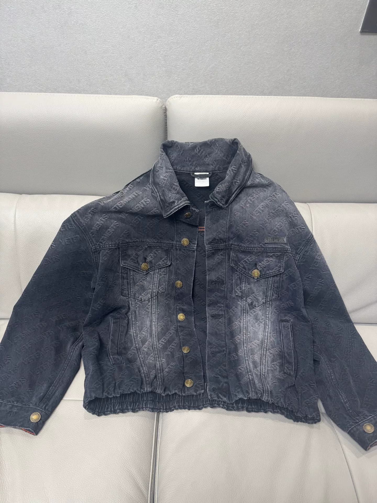 Милая ДЖИНСОВАЯ ТКАНЬ VETEMENTS