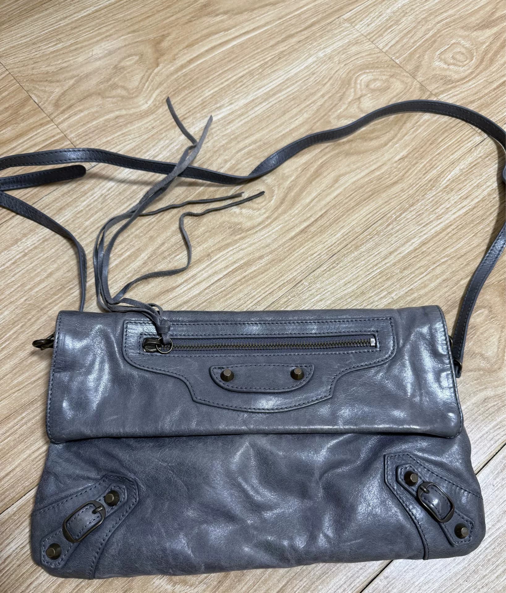 Idle Balenciaga Balenciaga grey хорошо сохранился для личного использования