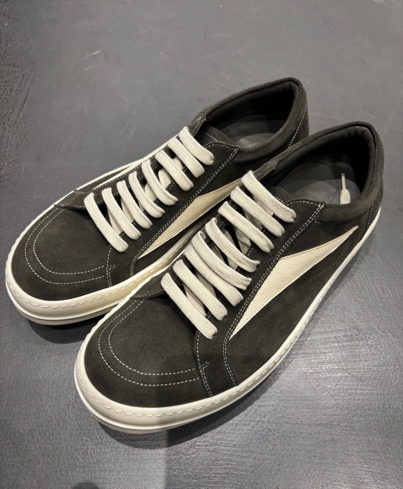 Мужские кроссовки Rick Owens 26ss ro main line темно-серого цвета
