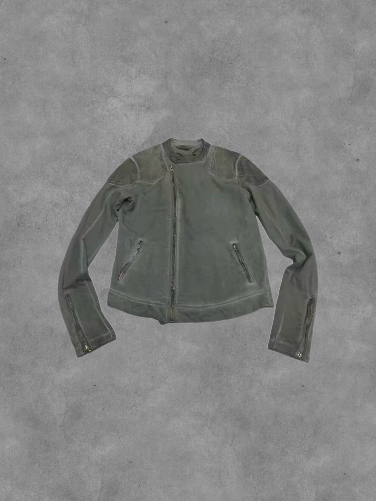 Выстиранная куртка Giorgio Brato Vtg Armor из лоскутной кожи с диагональной молнией
