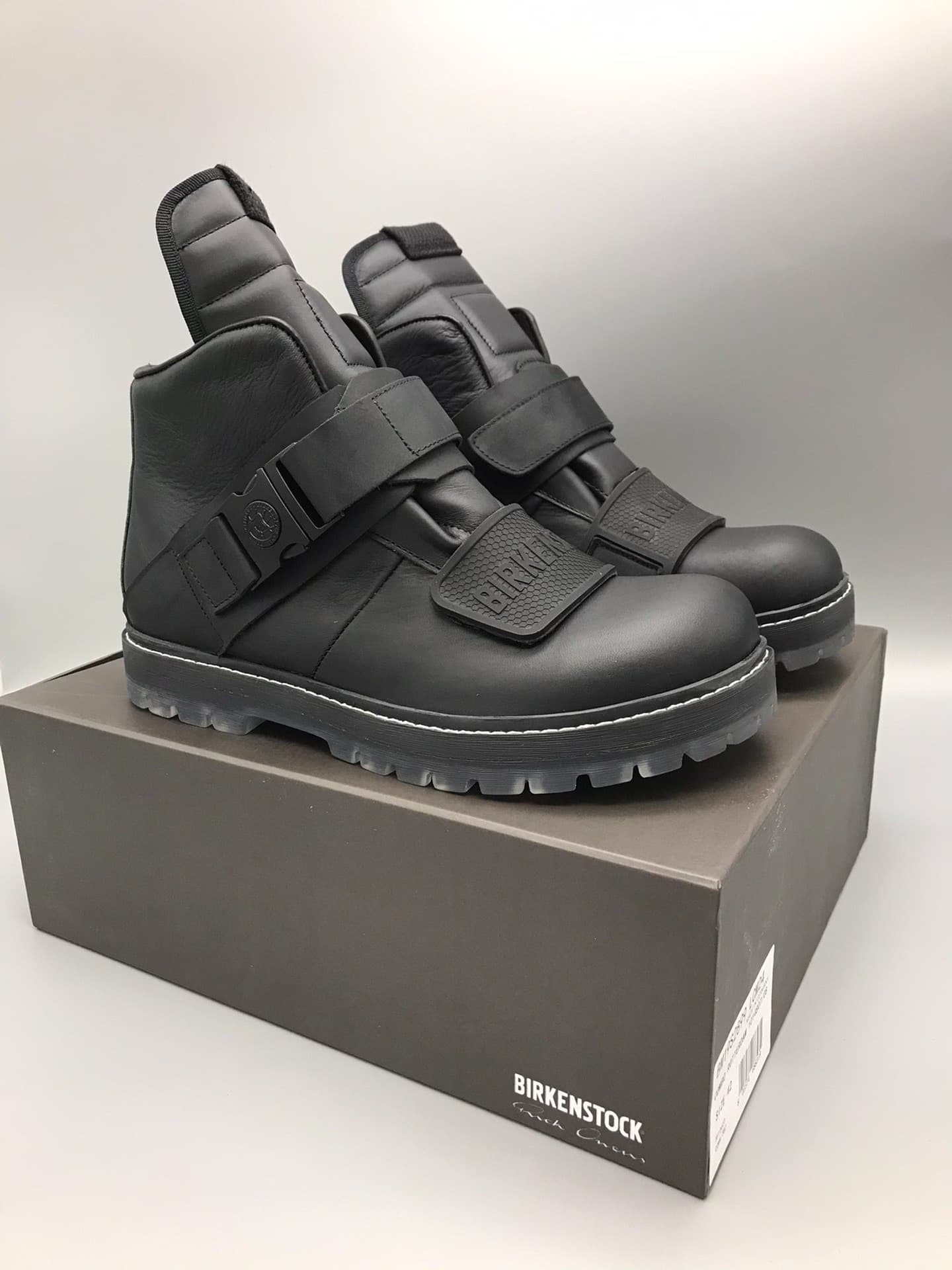 Высококачественная кобрендинговая продукция Rick owens от birkenstockRo