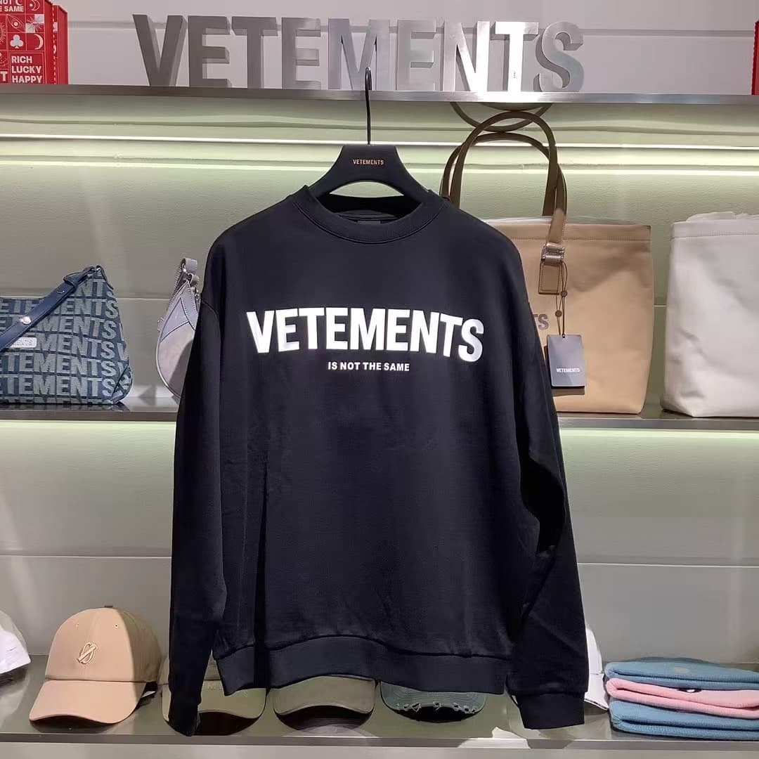 Свитер VETEMENTS для мужчин и женщин в одном стиле
