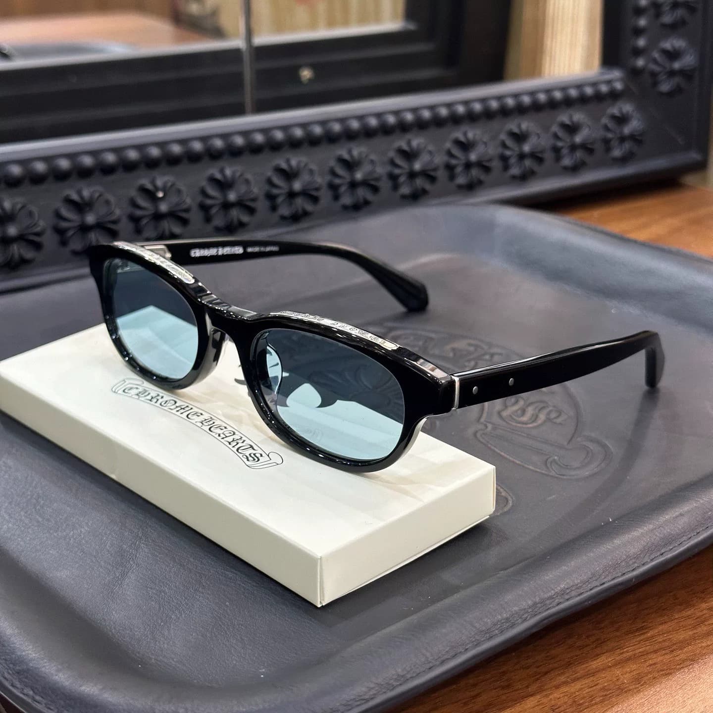 Солнцезащитные очки Chrome hearts в классической черной оправе из серебра 925 пробы Солнцезащитные очки