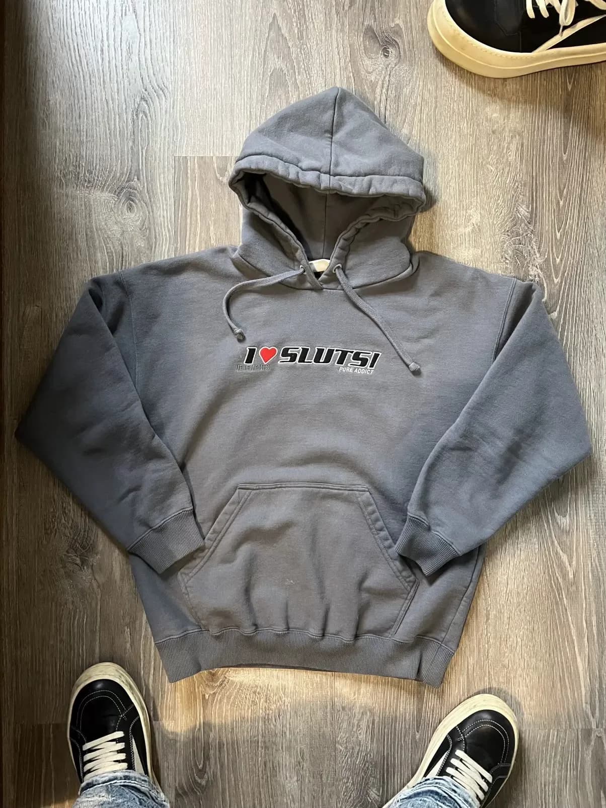 Толстовка с капюшоном Vetements I Love Sluts