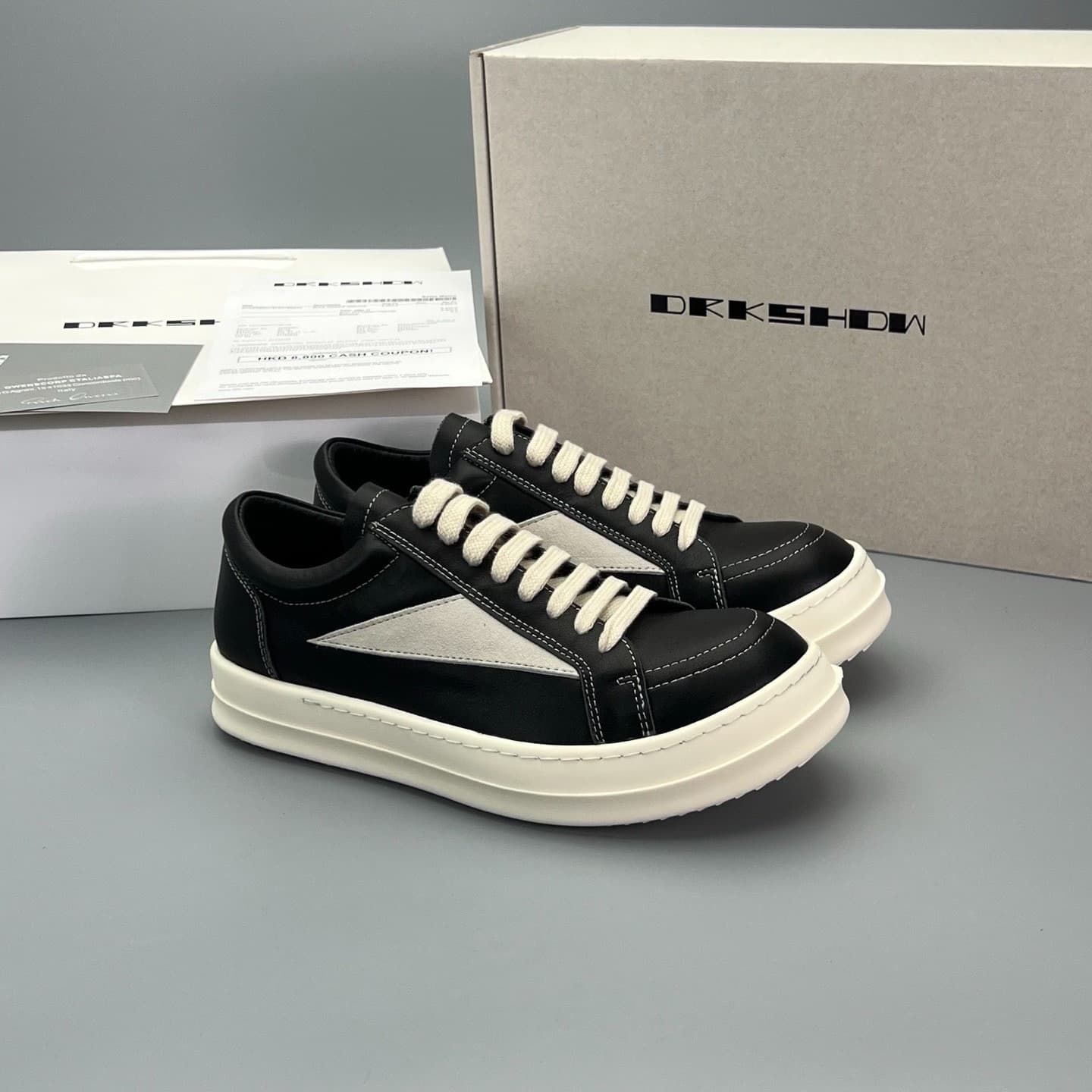 Черные кроссовки Rick Owens RO, совершенно новые.Кремовая подошва, удобная в носке