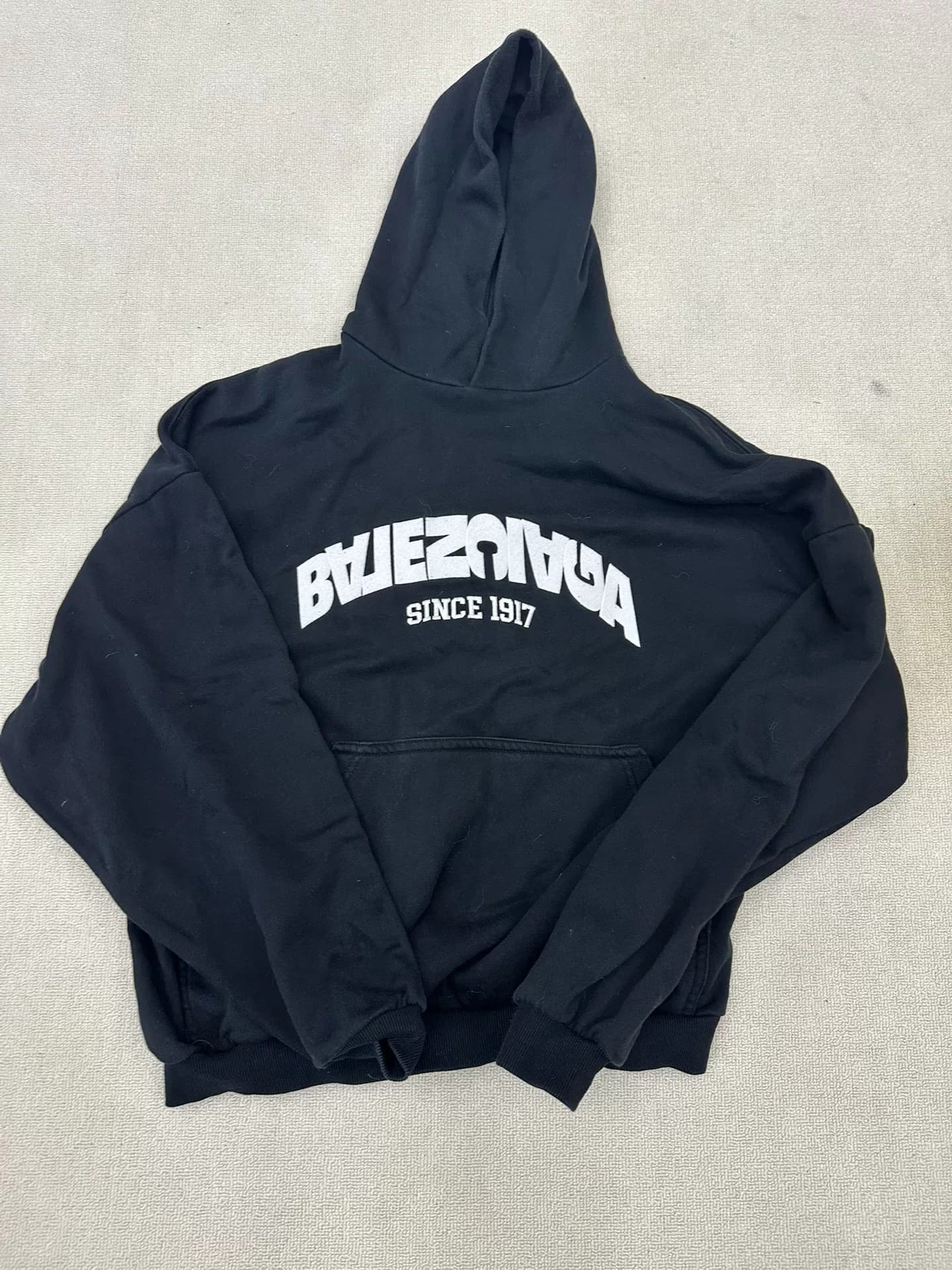 Свитер Balenciaga от Balenciaga