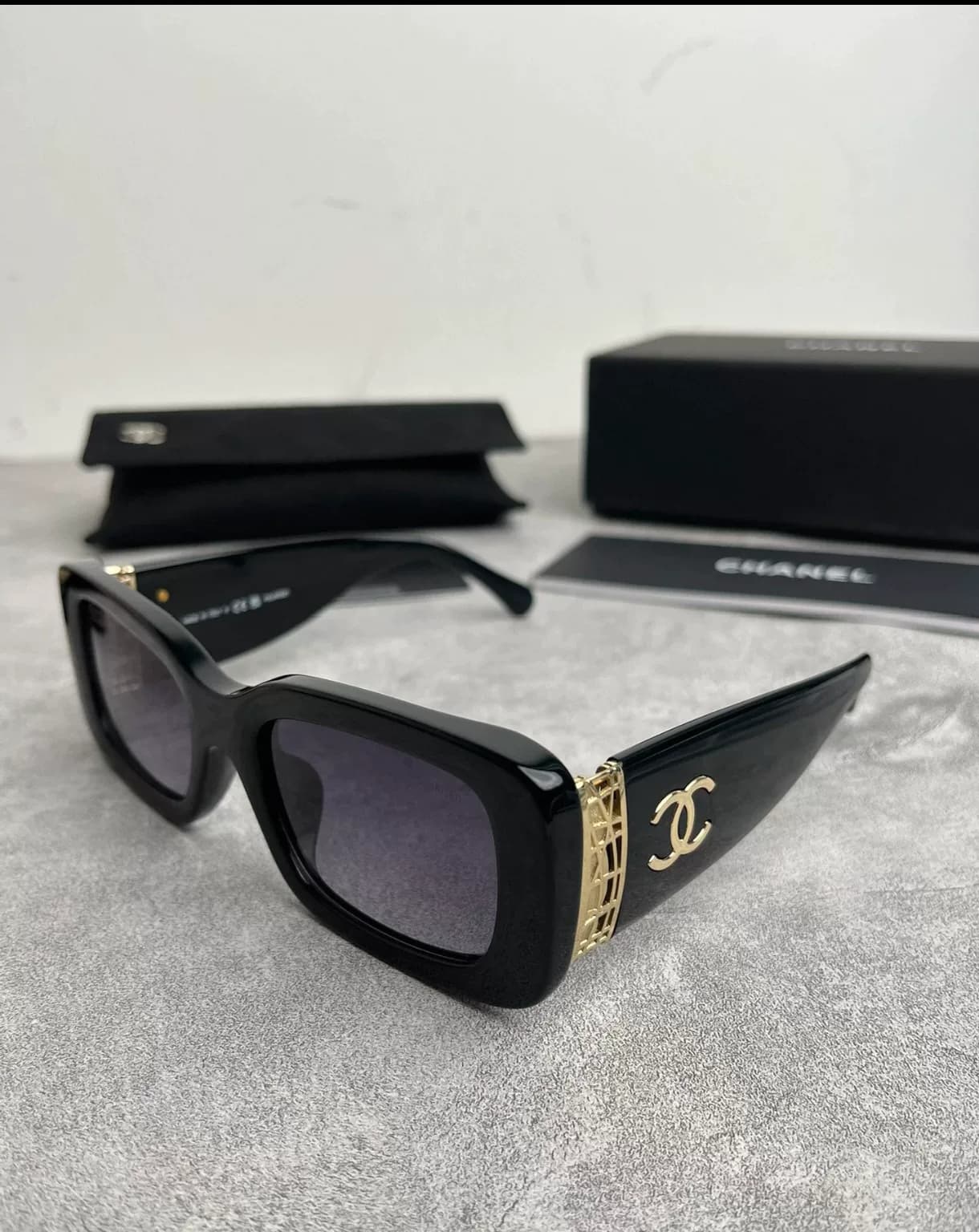 Солнцезащитные очки Chanel Chanel CH5534 Коричневая пластина + Золото