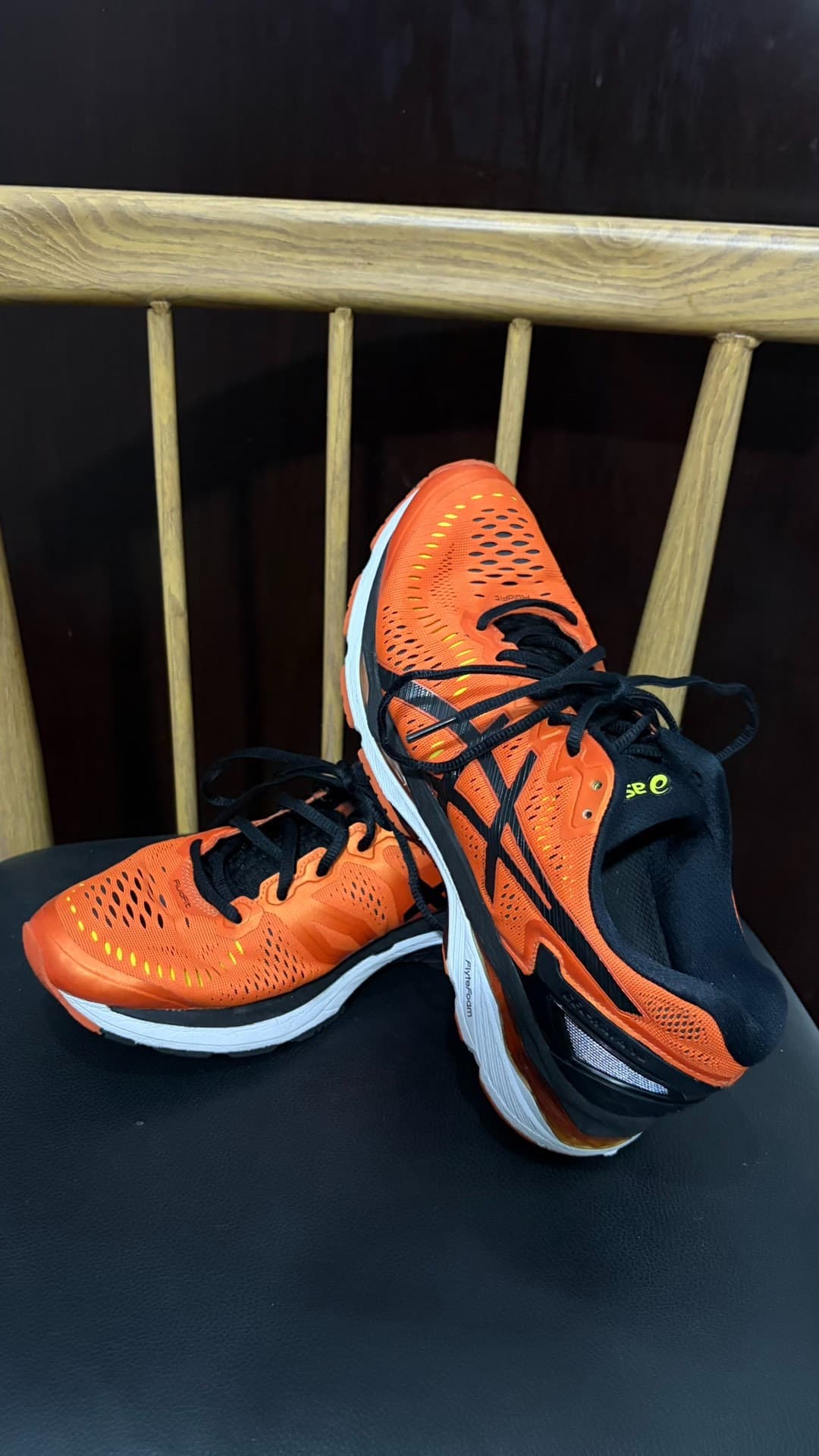 Кроссовки Asics Kayano23, с первоклассной амортизацией, первоначальная цена 2699, мужские 42,5