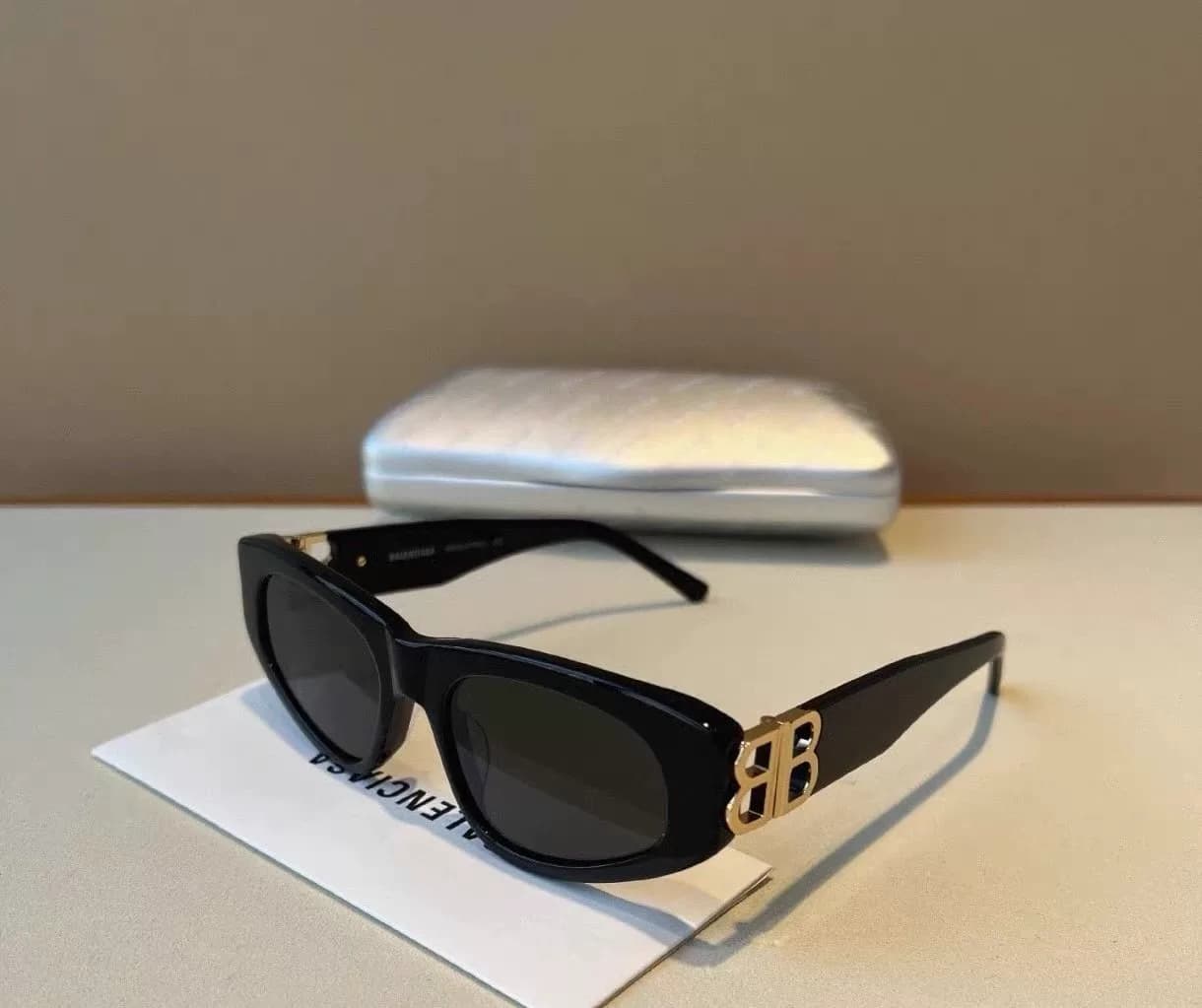Balenciaga Balenciaga BB0095 Черный кот