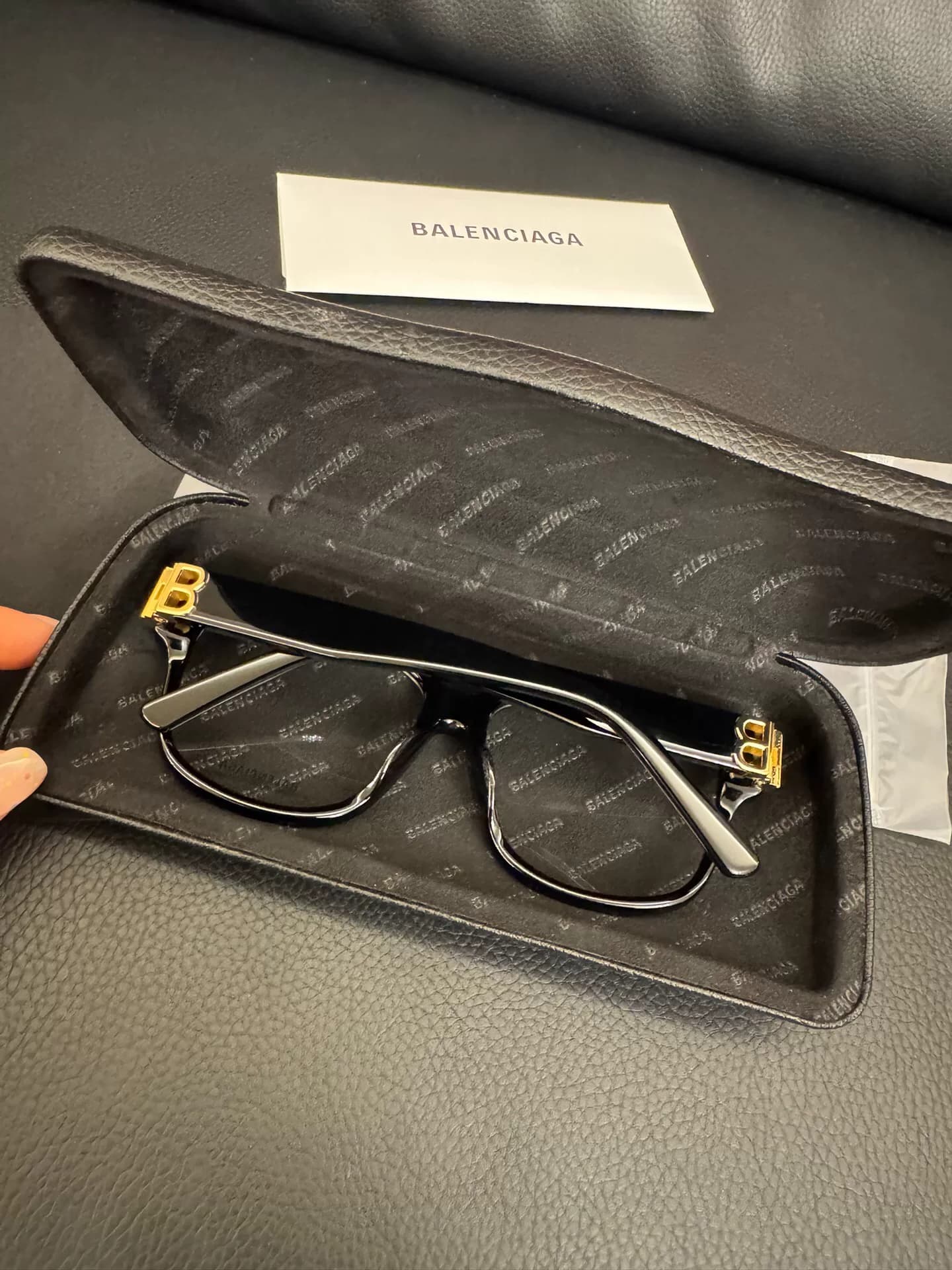 Подлинный бренд Balenciaga Balenciaga classic BB gold label черный