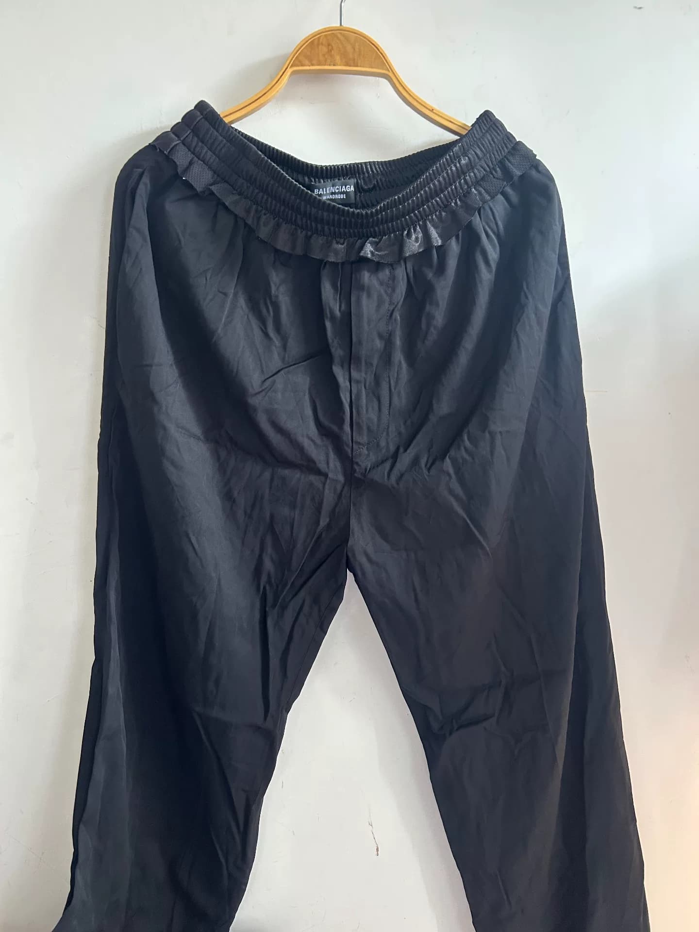 Balenciaga Повседневные брюки Balenciaga черного цвета, размер 46, свободный вариант, свободные